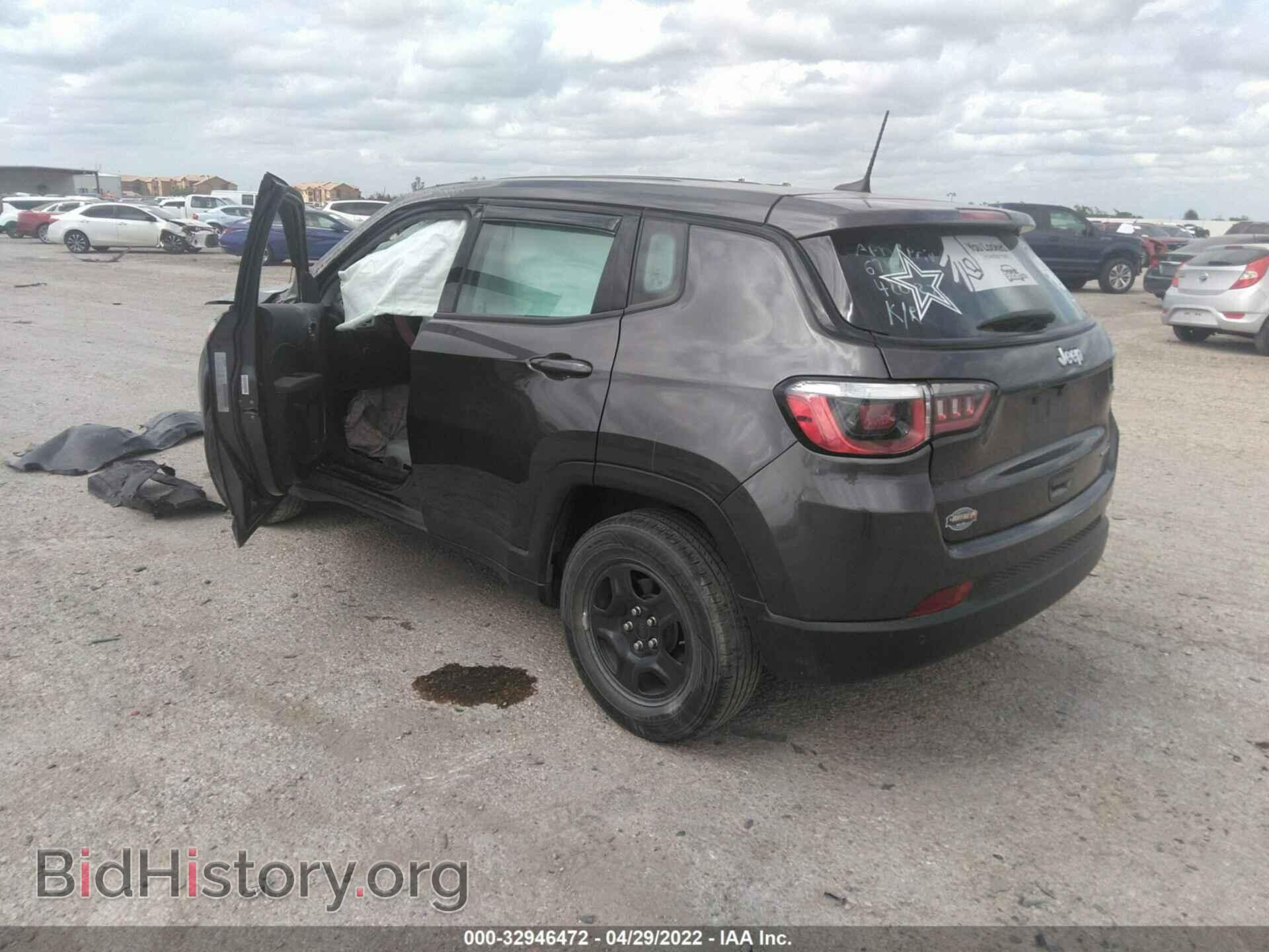 2019 JEEP COMPASS - VIN: 3C4NJCAB9KT636717 - Фото 3