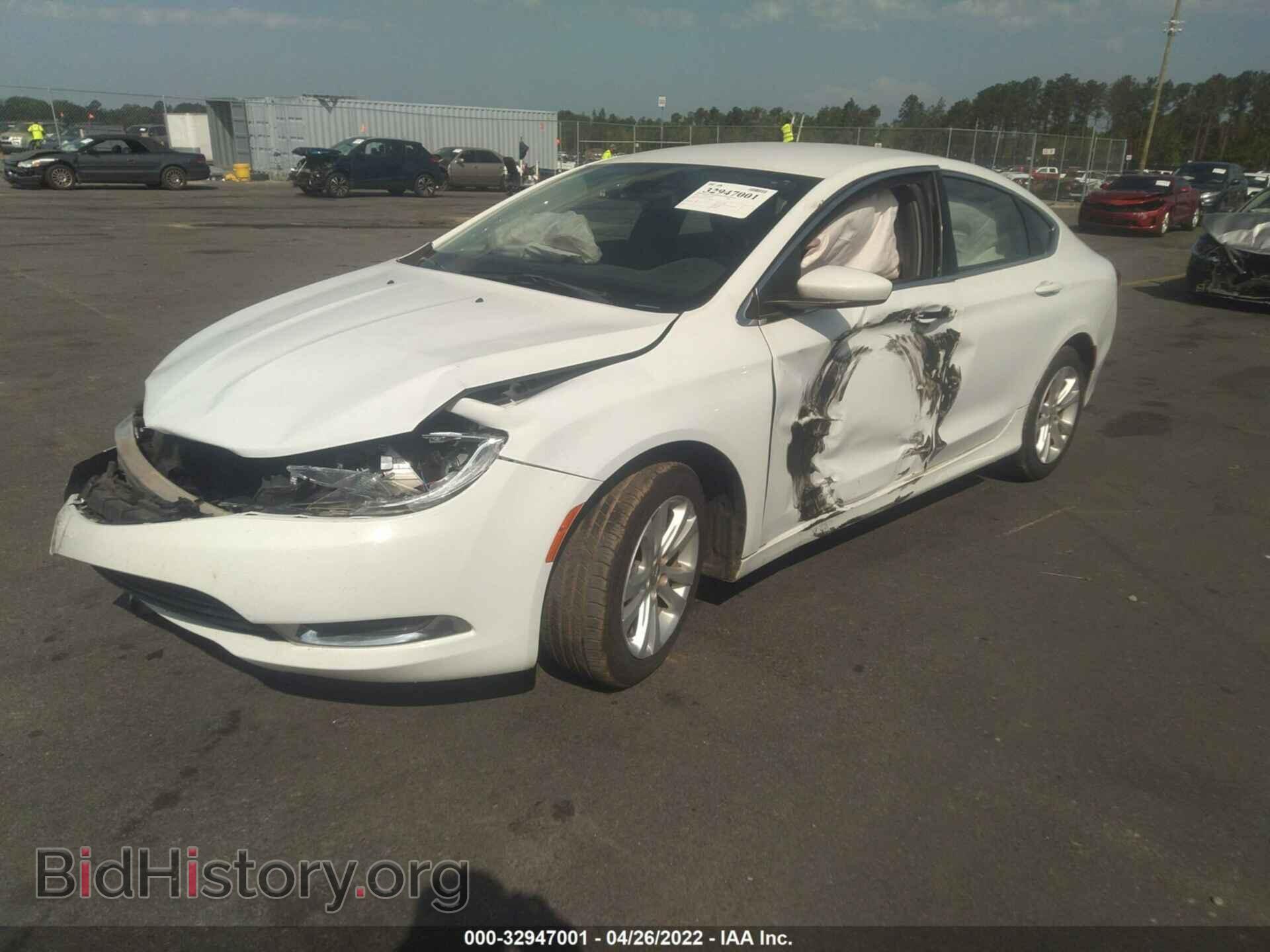2017 CHRYSLER 200 - VIN: 1C3CCCAB7HN512279 - Фото 2