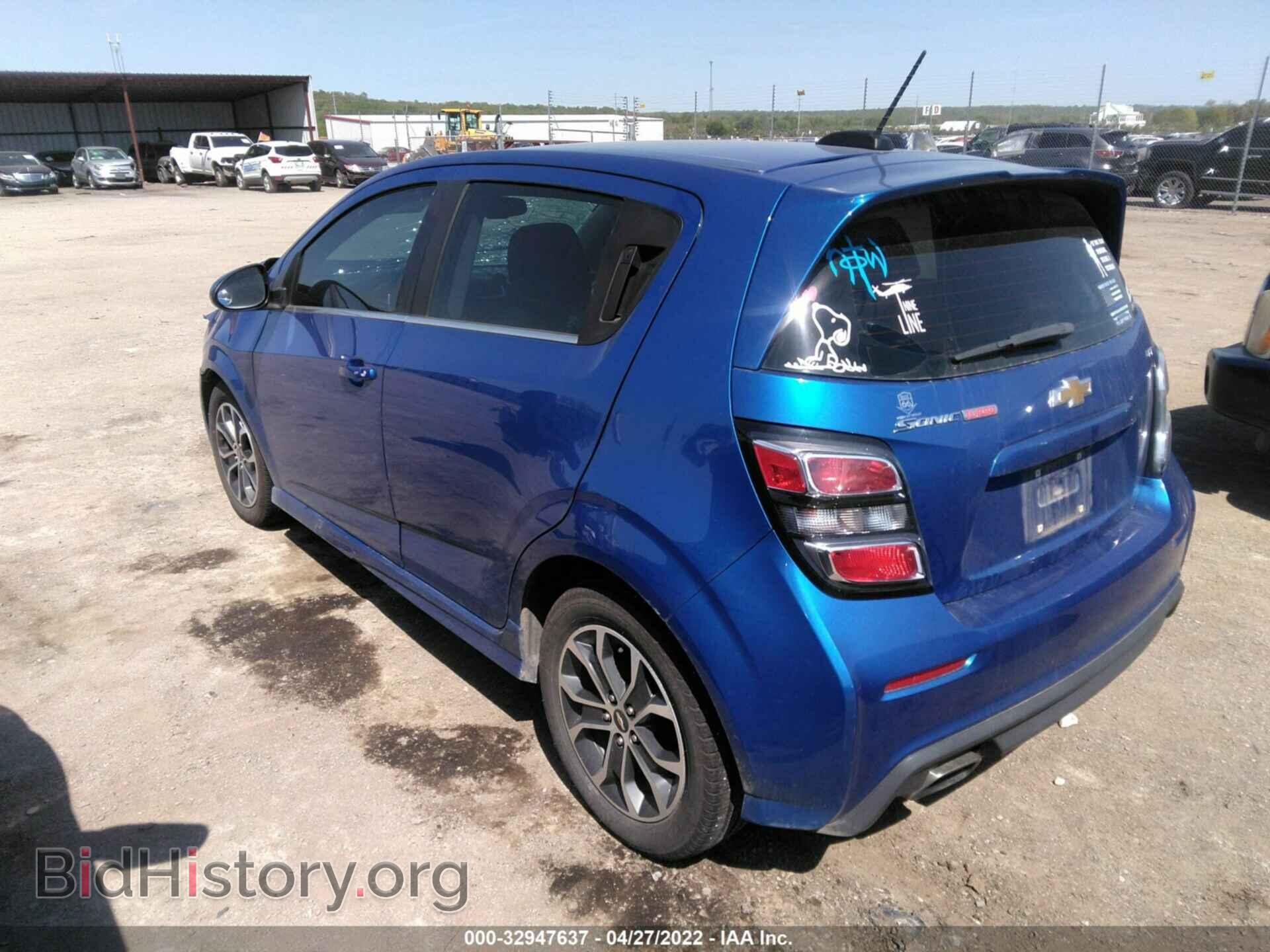 2017 CHEVROLET SONIC - VIN: 1G1JD6SB4H4130077 - Фото 3