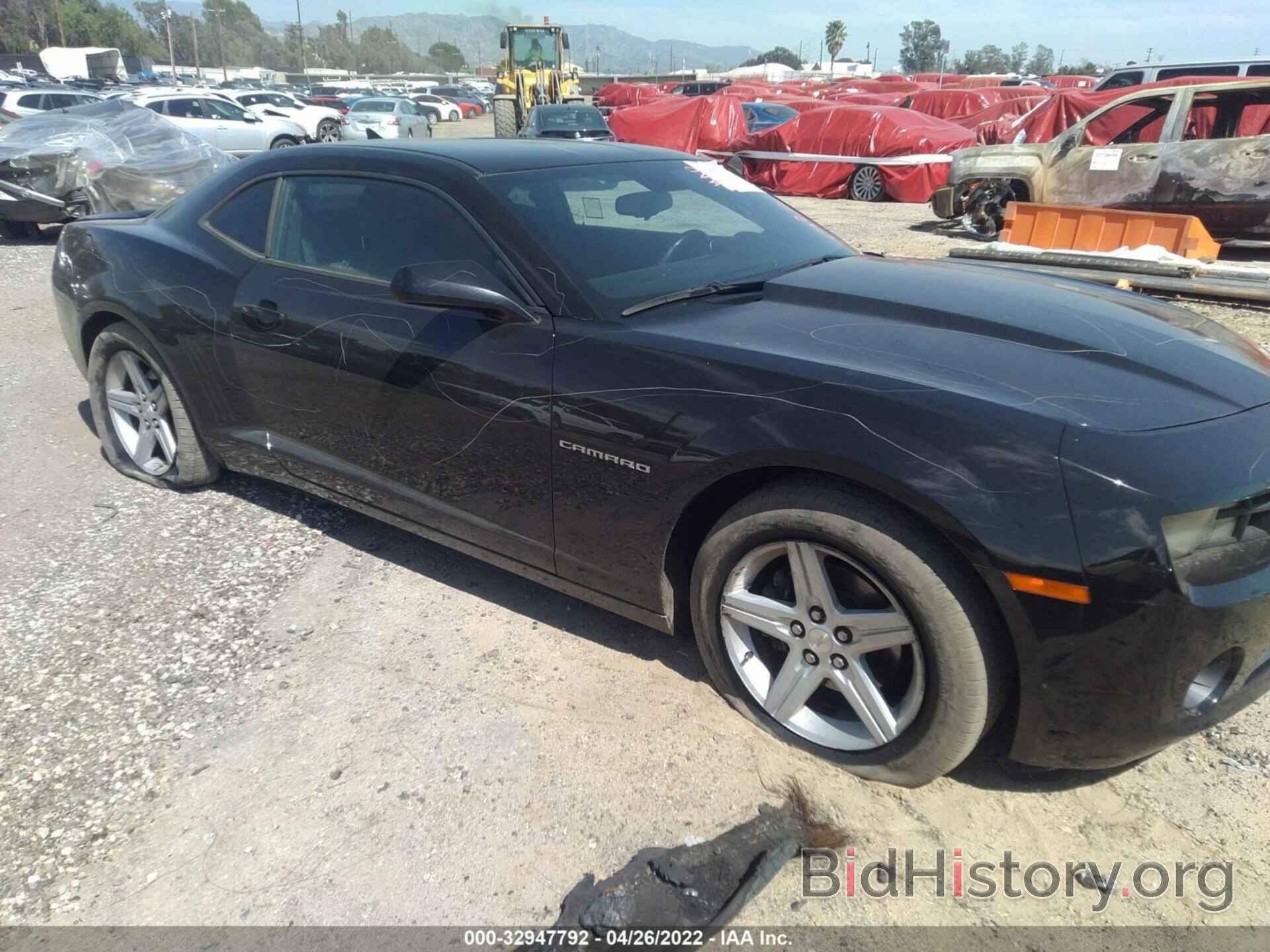 Photo 2G1FB1E30C9208668 - CHEVROLET CAMARO 2012