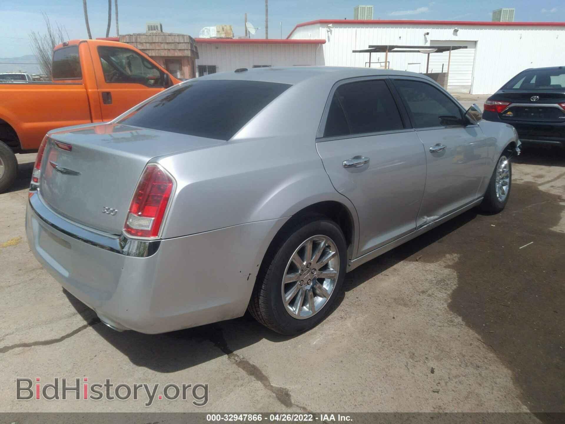 2012 CHRYSLER 300 - VIN: 2C3CCACG3CH309825 - Фото 4
