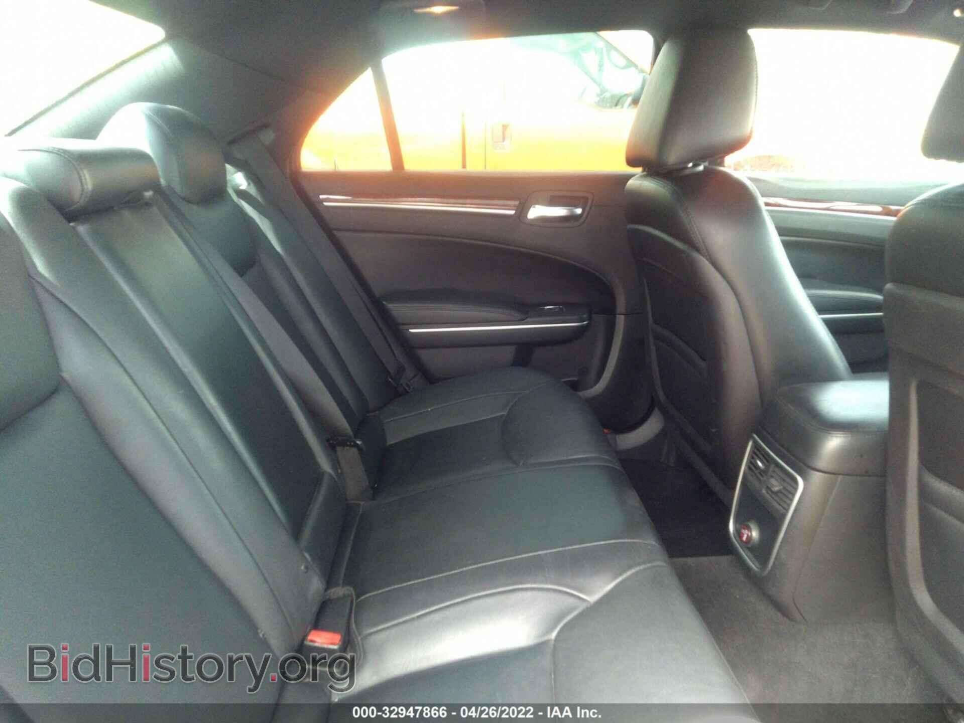 2012 CHRYSLER 300 - VIN: 2C3CCACG3CH309825 - Фото 8