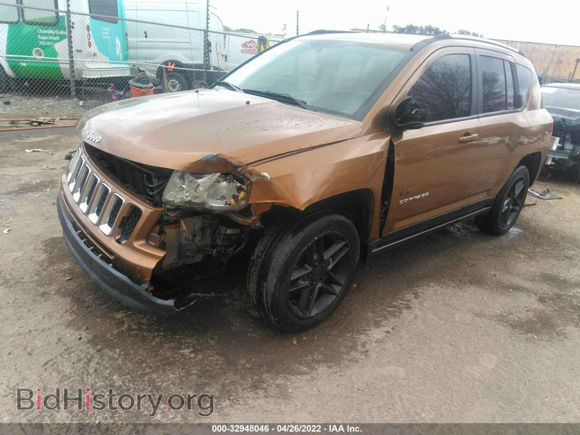 2011 JEEP COMPASS - VIN: 1J4NF5FB8BD182028 - Фото 2