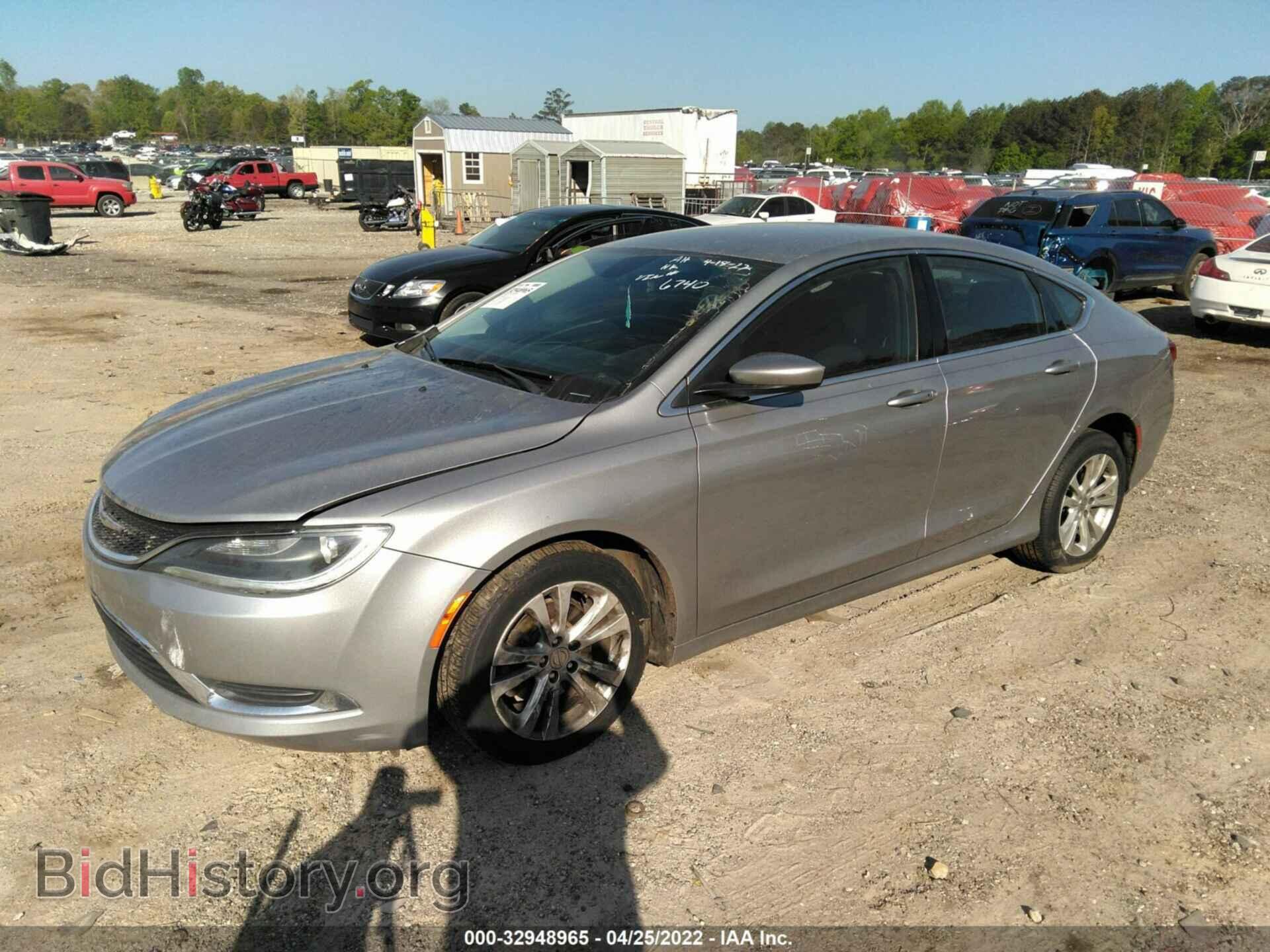 2015 CHRYSLER 200 - VIN: 1C3CCCAB5FN646740 - Фото 2