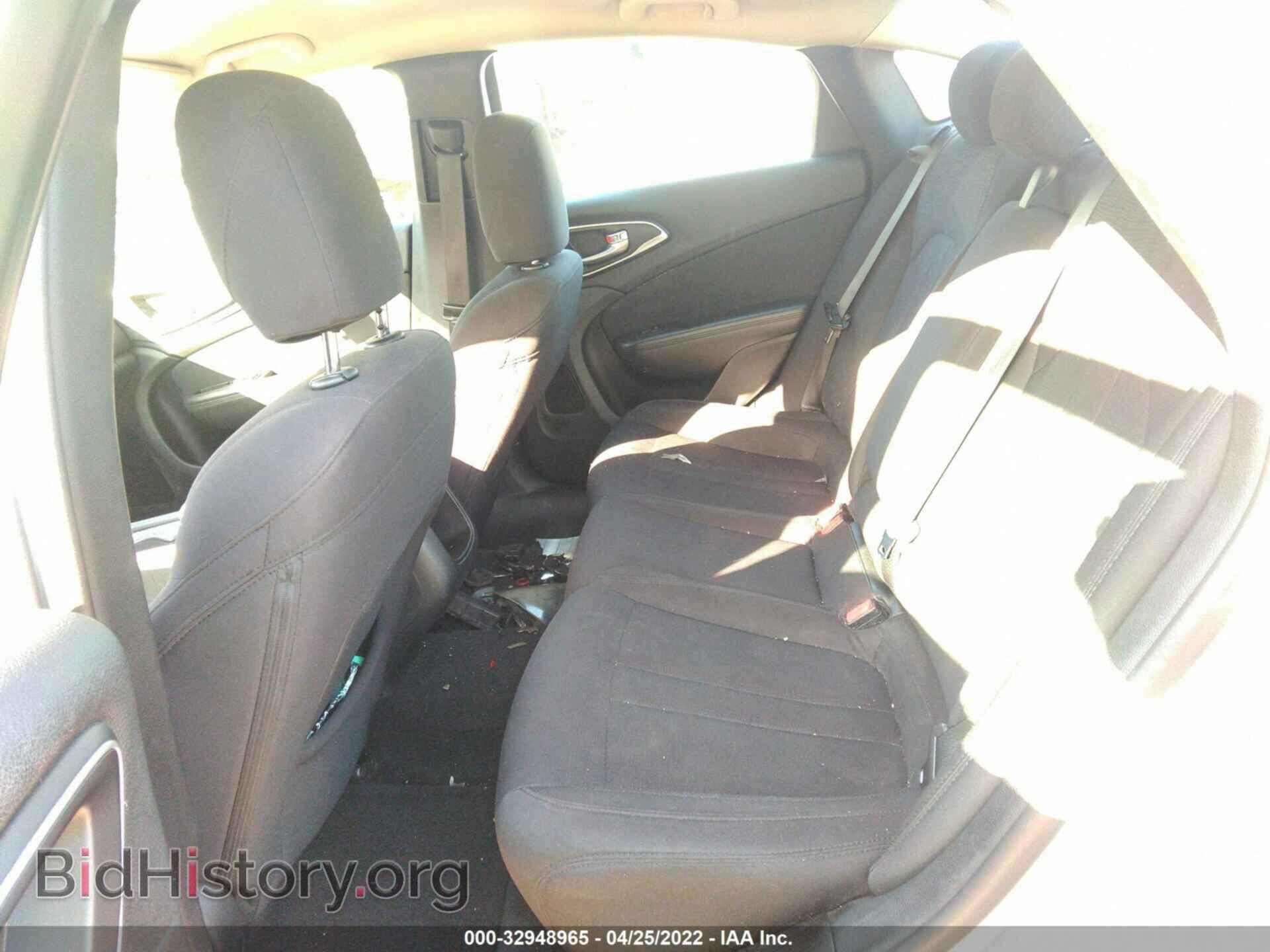 2015 CHRYSLER 200 - VIN: 1C3CCCAB5FN646740 - Фото 8