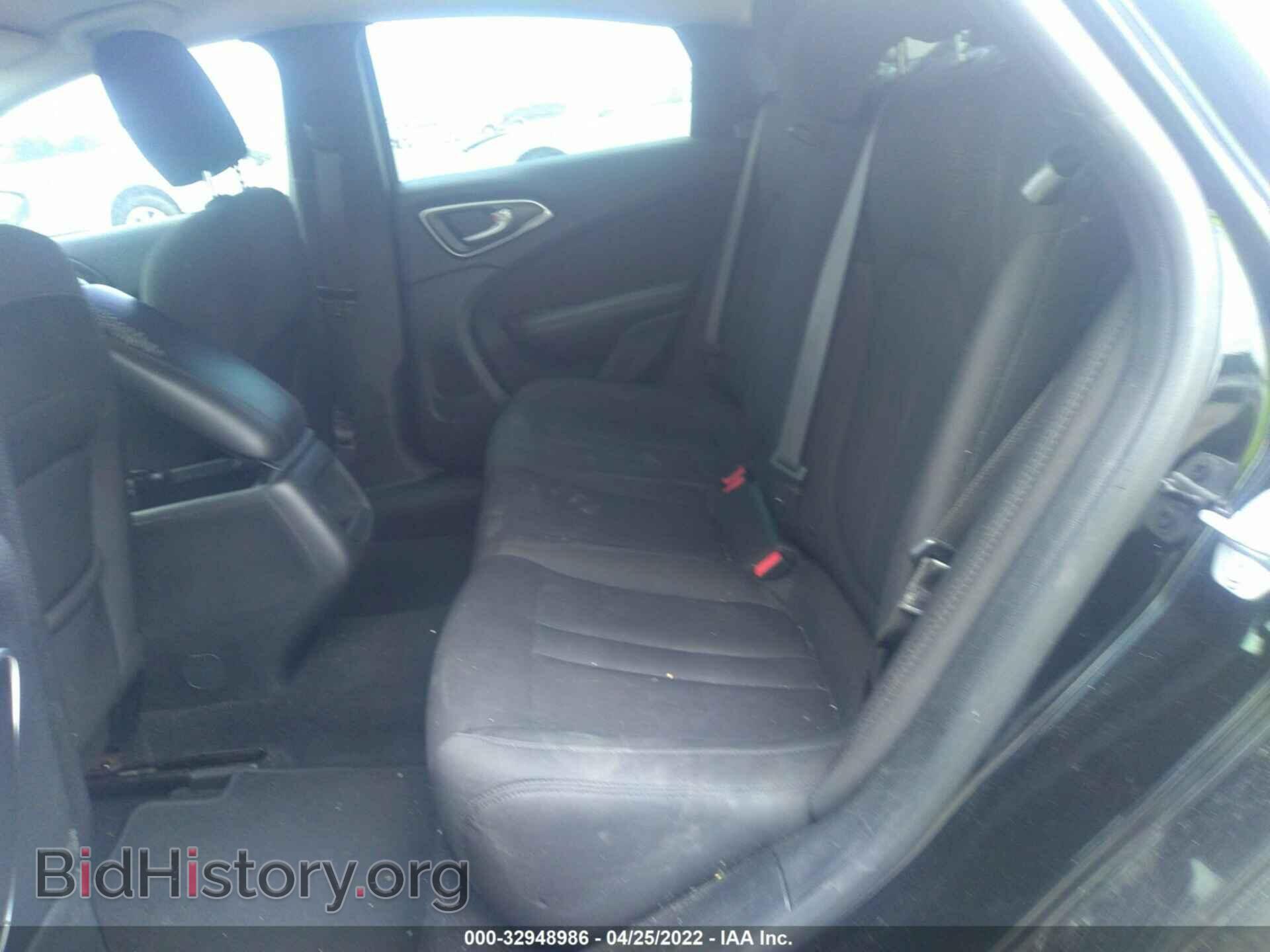 2015 CHRYSLER 200 - VIN: 1C3CCCAB3FN692051 - Фото 8