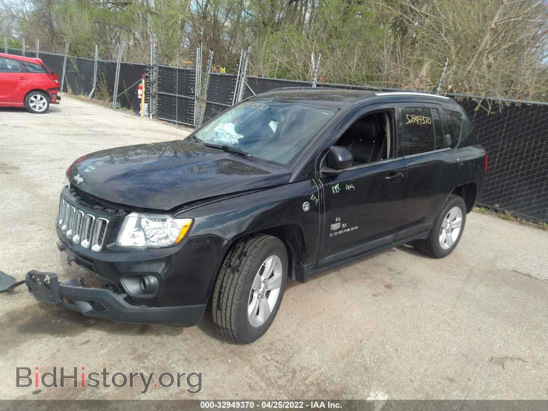 2011 JEEP COMPASS - VIN: 1J4NF5FB9BD166940 - Фото 2