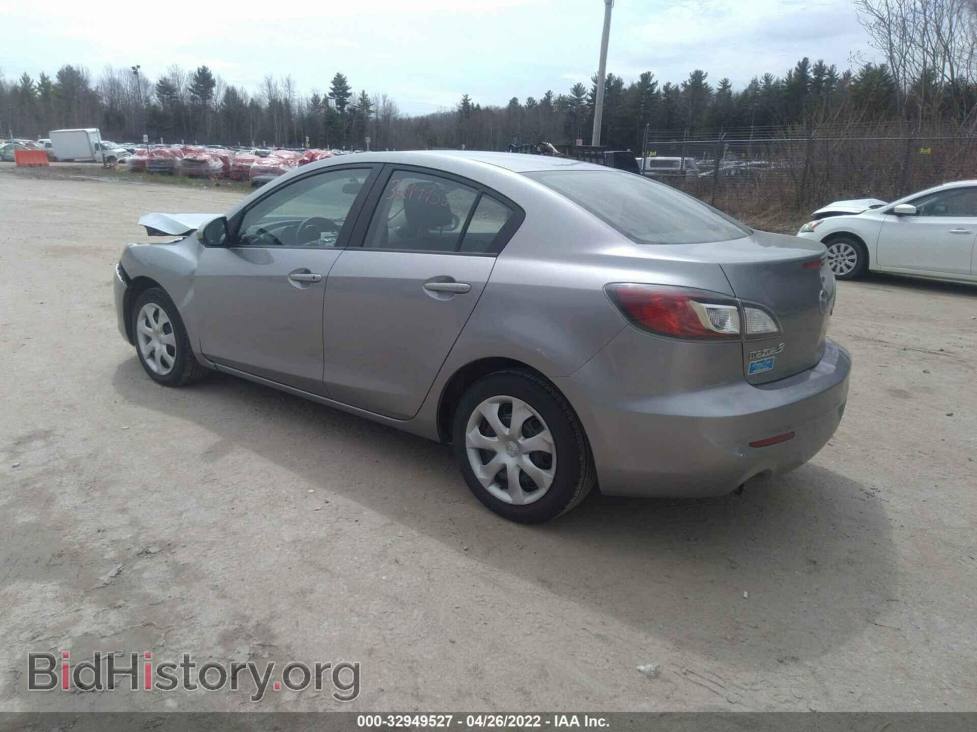 2013 MAZDA MAZDA3 - VIN: JM1BL1TFXD1721089 - Фото 3