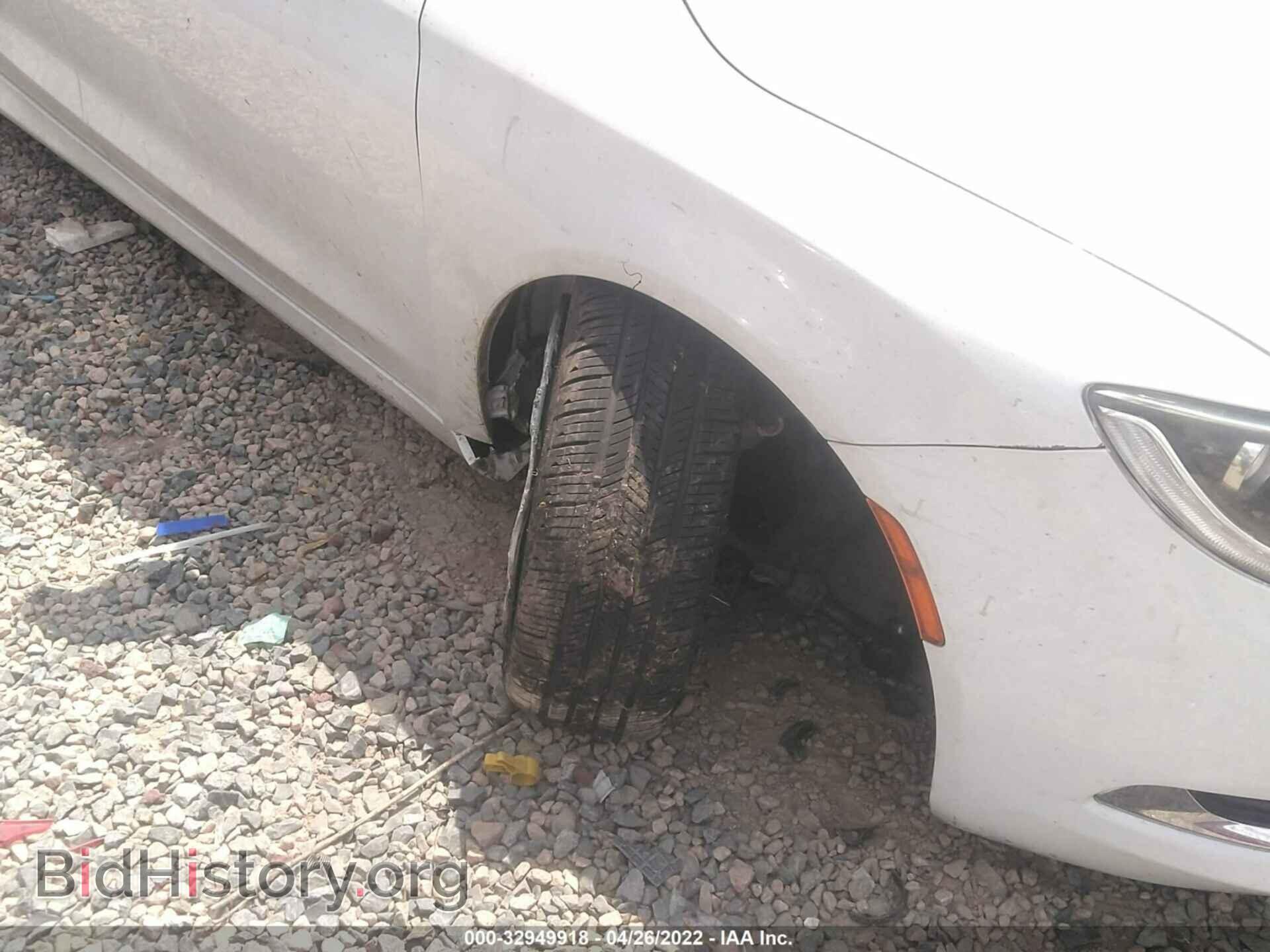 2015 CHRYSLER 200 - VIN: 1C3CCCAB0FN591467 - Фото 6