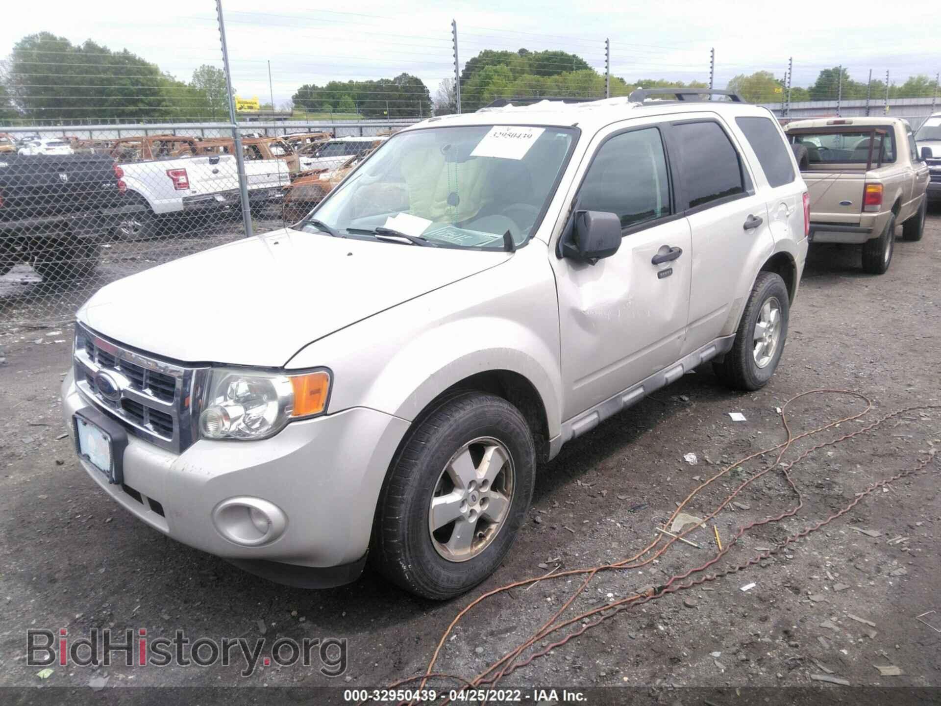 2009 FORD ESCAPE - VIN: 1FMCU03GX9KB20573 - Фото 2