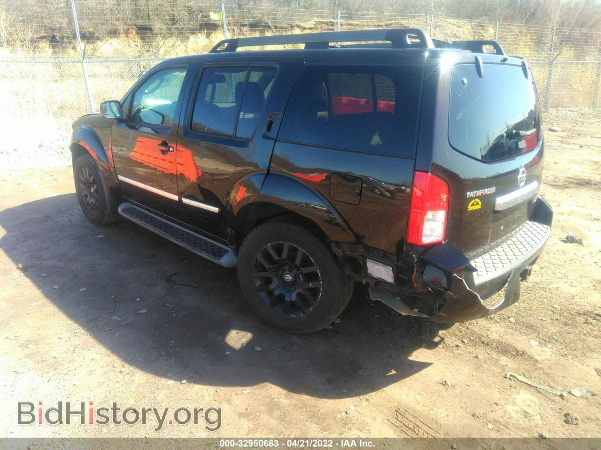 2011 NISSAN PATHFINDER - VIN: 5N1AR1NB5BC608345 - Фото 3