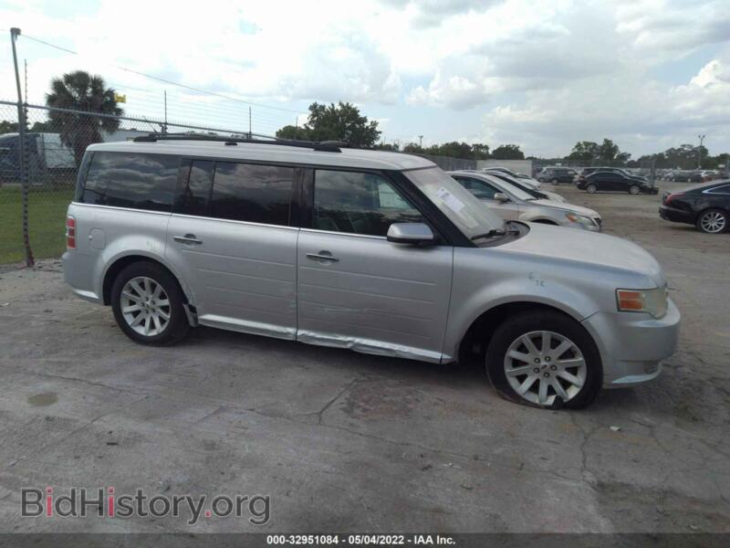 2011 Ford FLEX (VIN 2FMGK5CC1BBD10182) — фото 6 из 11
