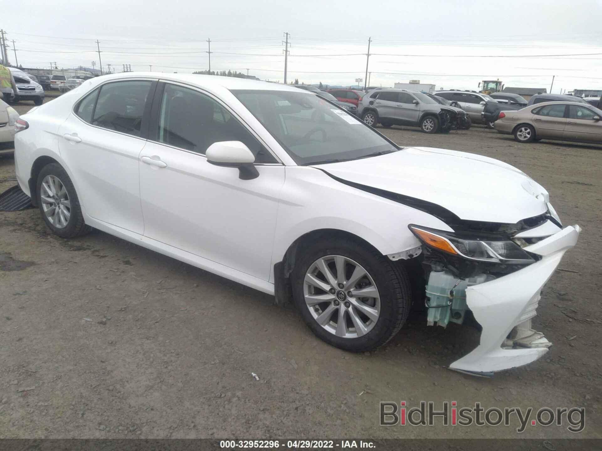 Photo 4T1B11HK2KU238067 - TOYOTA CAMRY 2019