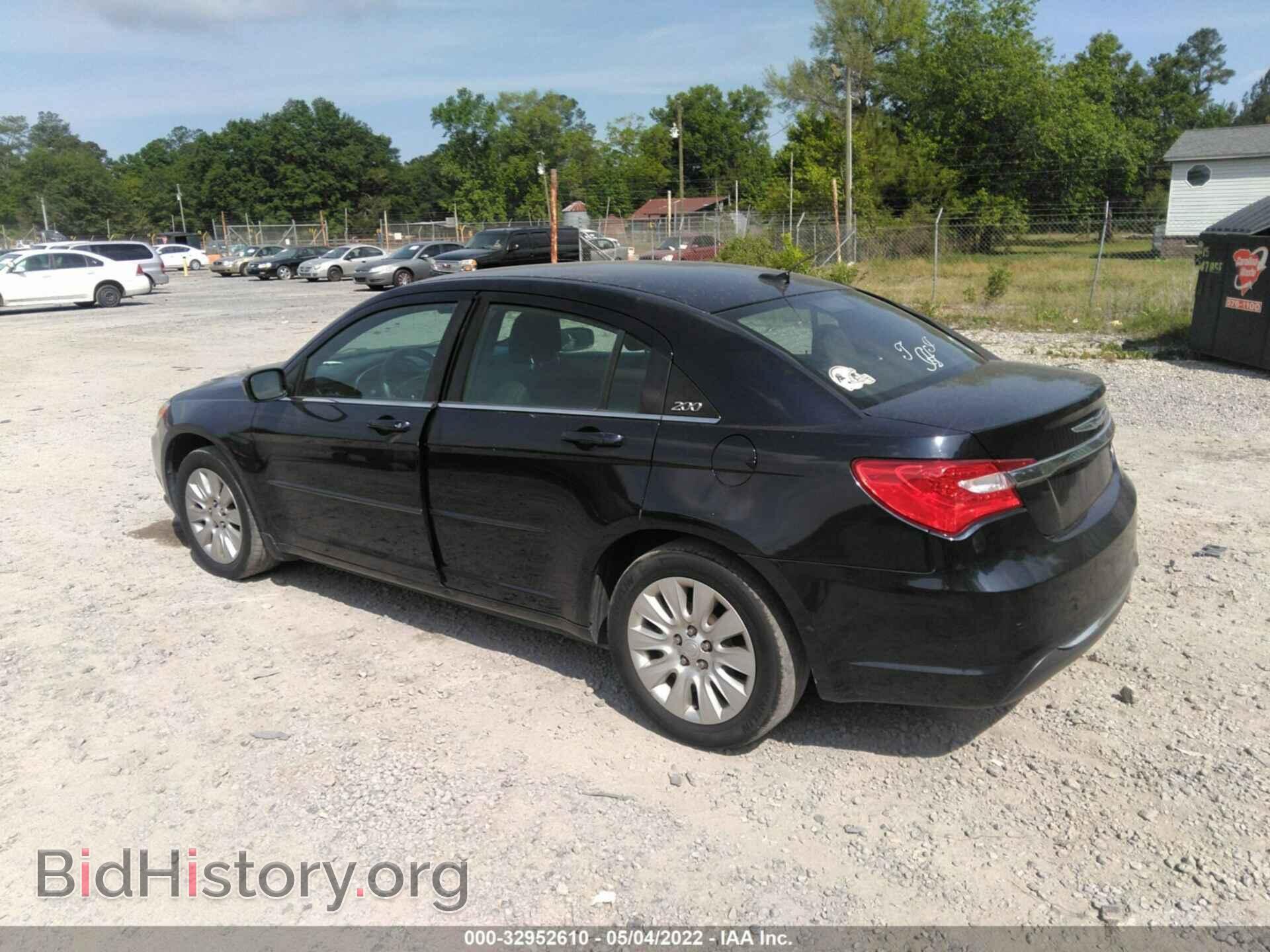 2011 CHRYSLER 200 - VIN: 1C3BC4FB3BN558404 - Photo 3