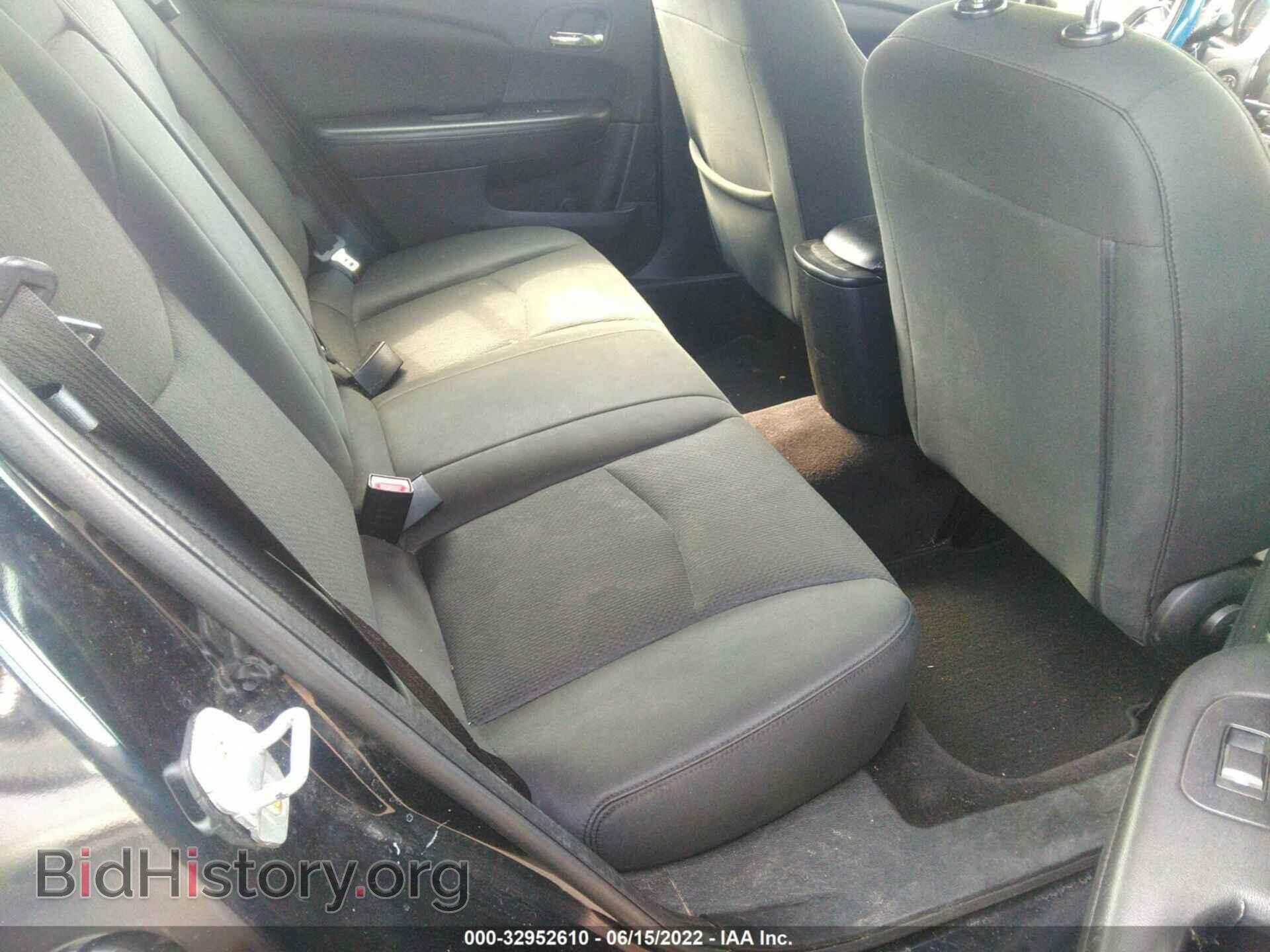 2011 CHRYSLER 200 - VIN: 1C3BC4FB3BN558404 - Photo 8