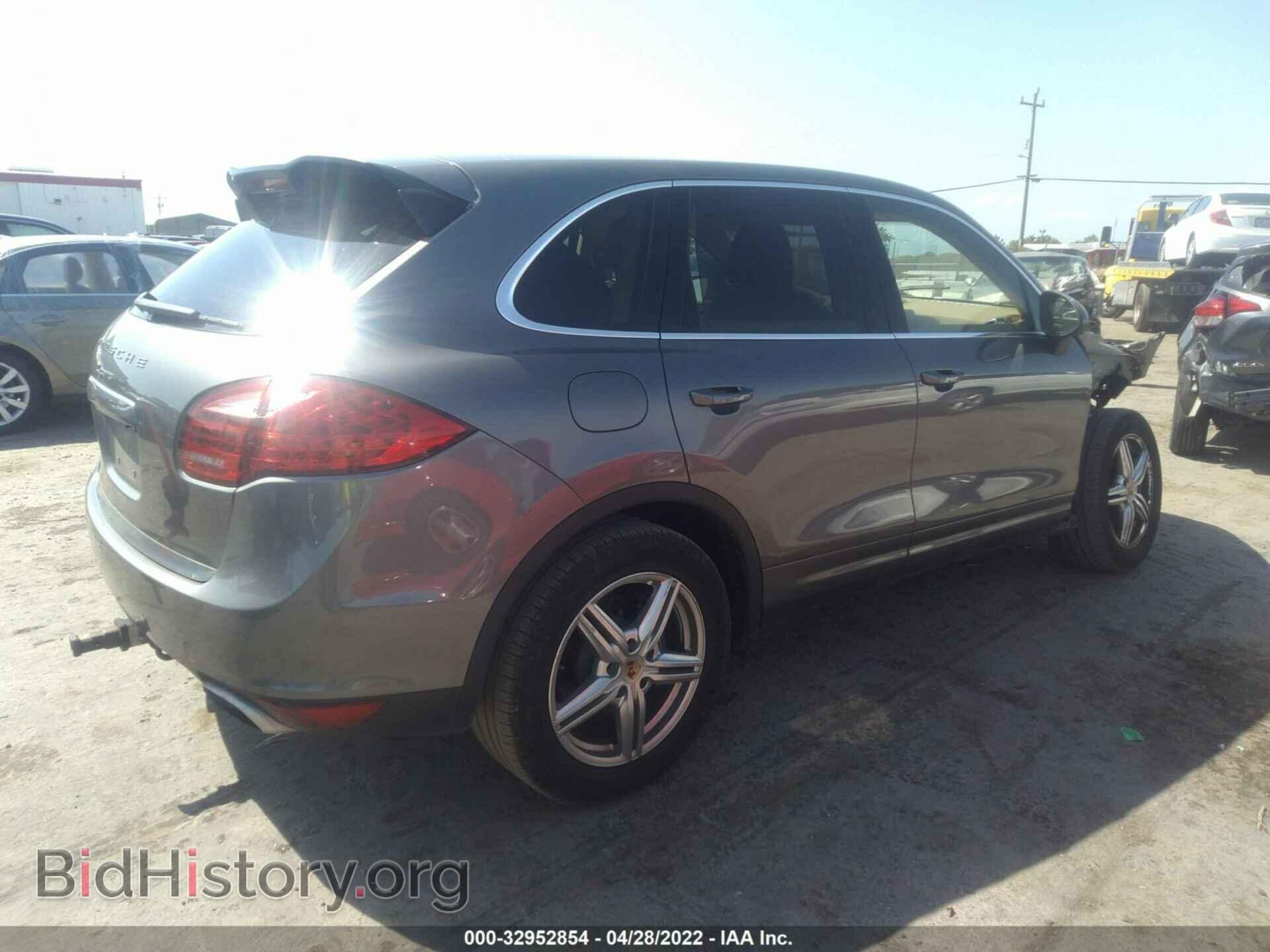 2013 PORSCHE CAYENNE - VIN: WP1AA2A21DLA09631 - Фото 4