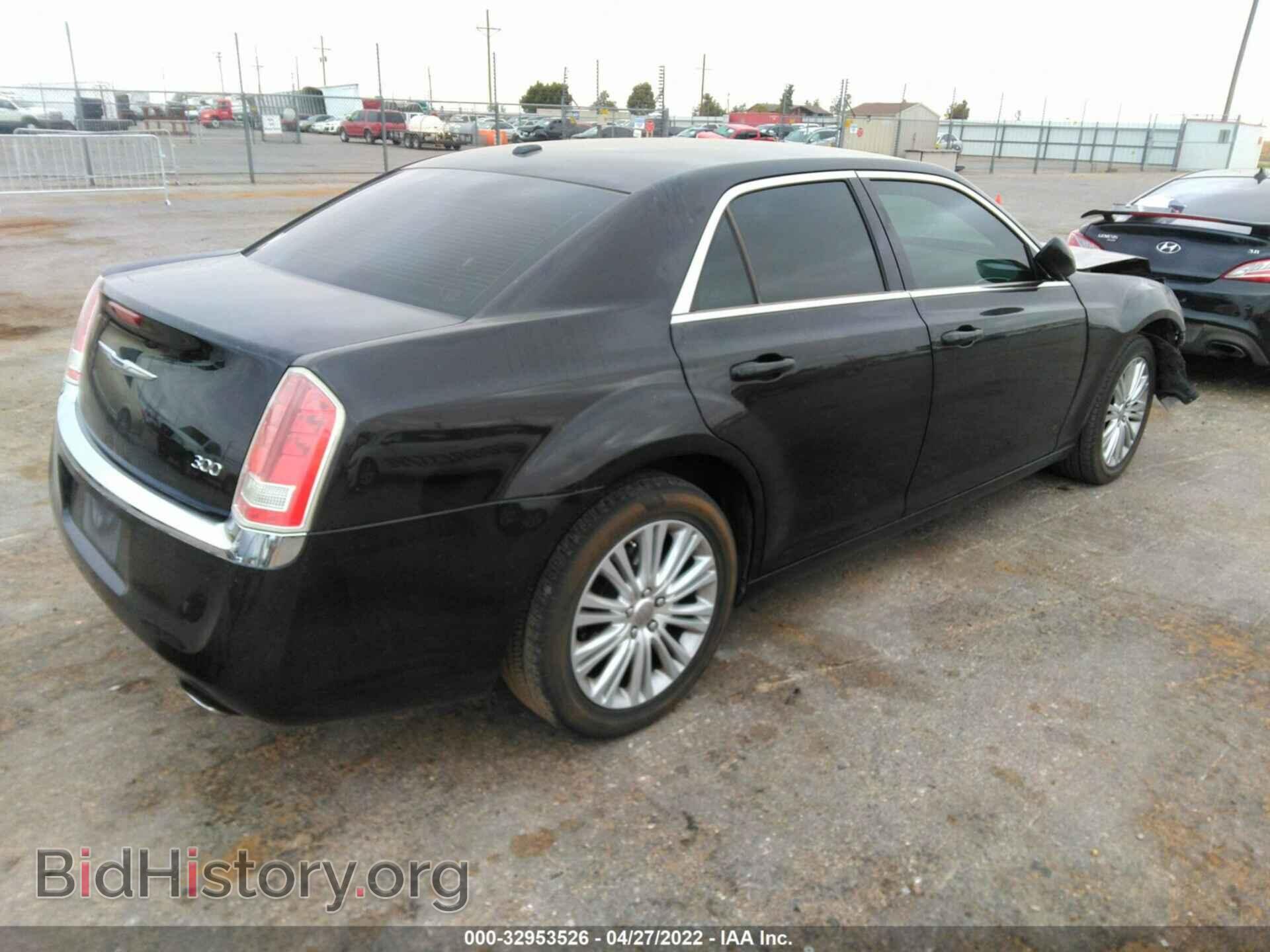 2014 CHRYSLER 300 - VIN: 2C3CCARG4EH255803 - Фото 4