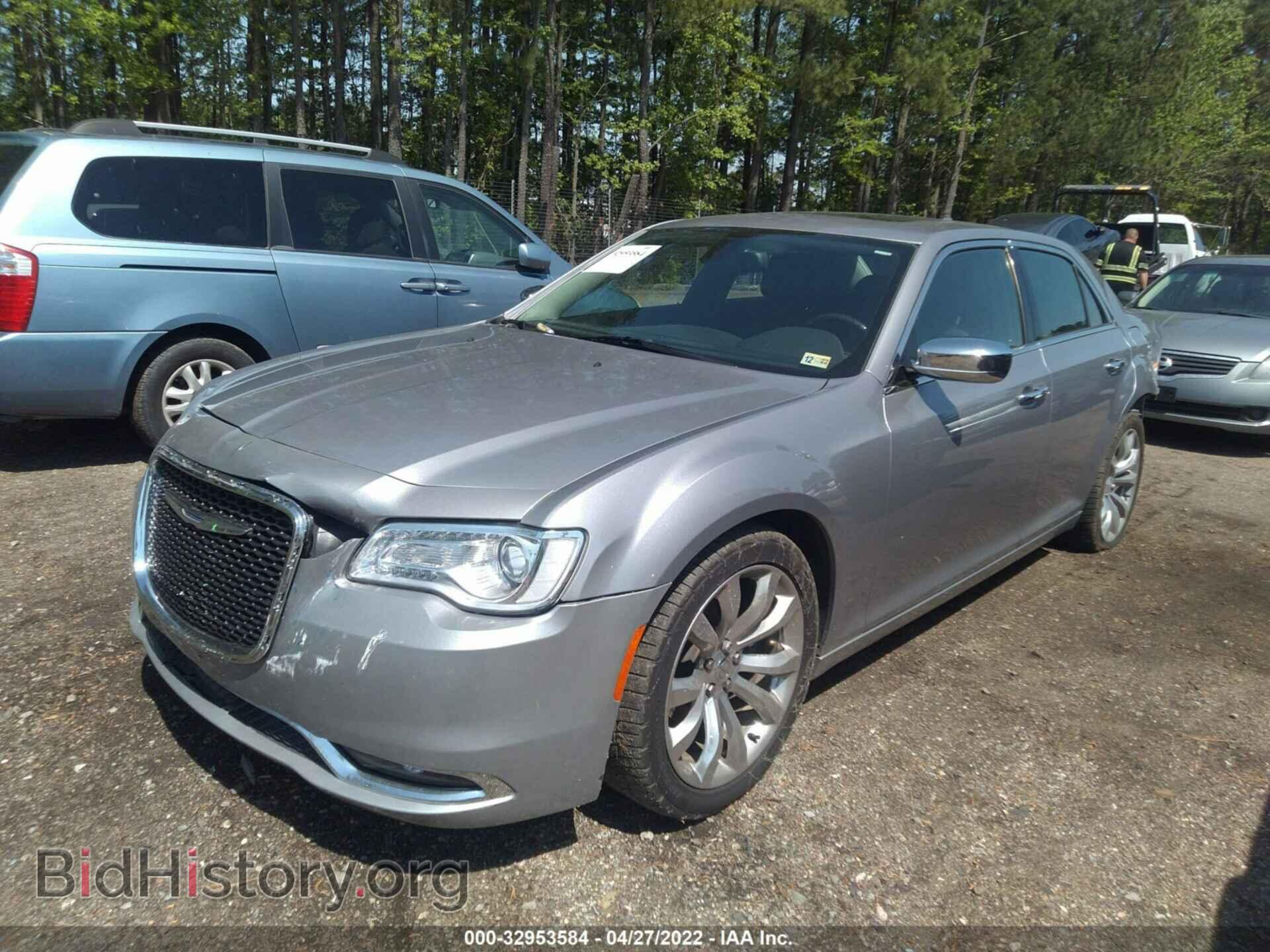 2016 CHRYSLER 300 - VIN: 2C3CCAEG8GH308057 - Фото 2