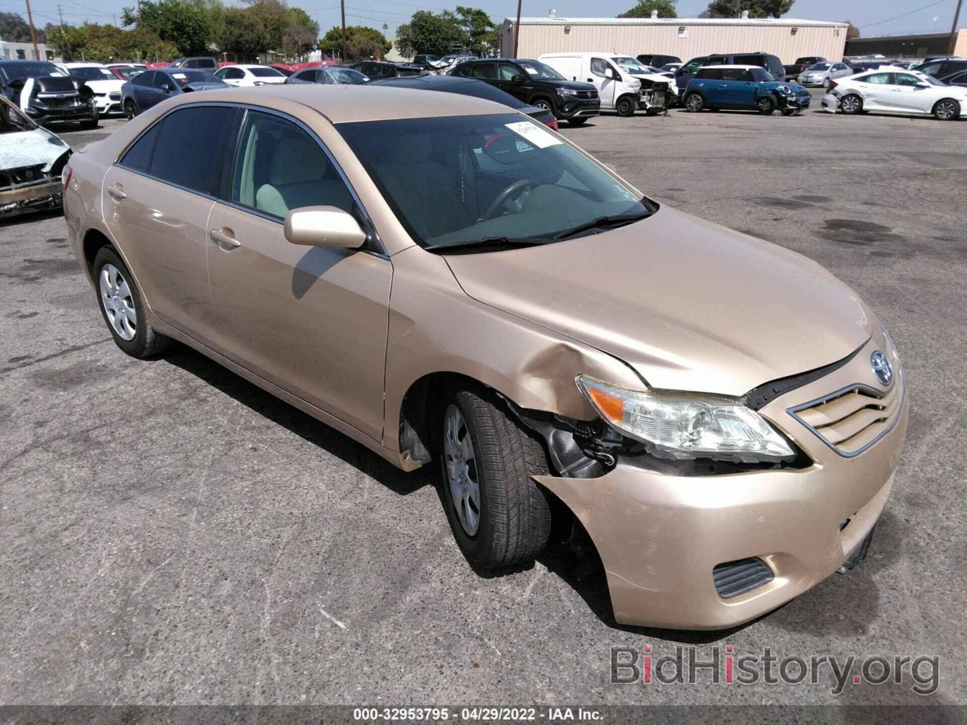 Photo 4T1BF3EK9BU226483 - TOYOTA CAMRY 2011