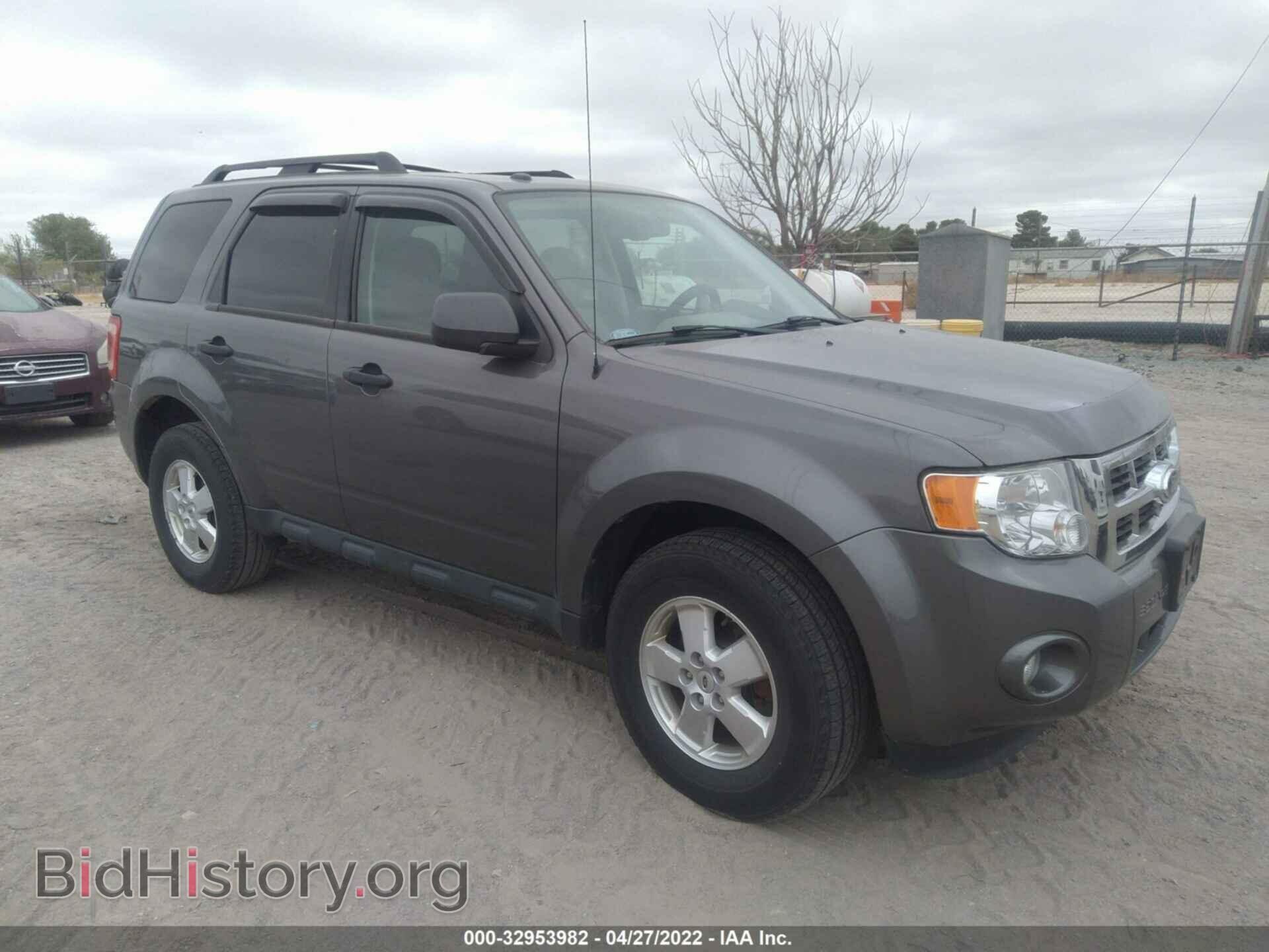 Фотография 1FMCU9DG0BKA72882 - FORD ESCAPE 2011