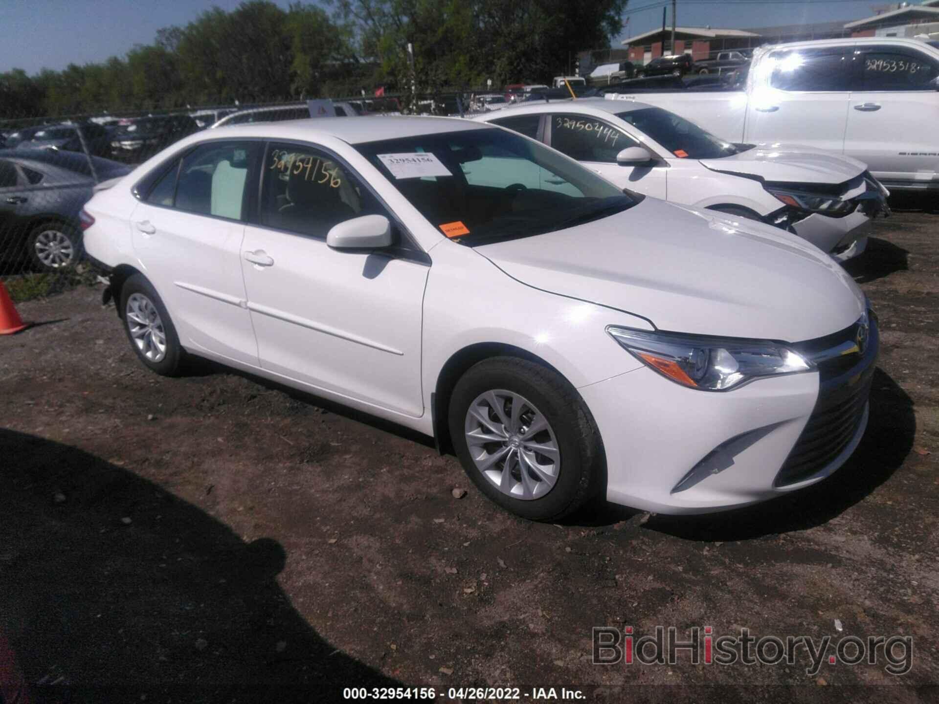 Photo 4T4BF1FK5FR493795 - TOYOTA CAMRY 2015