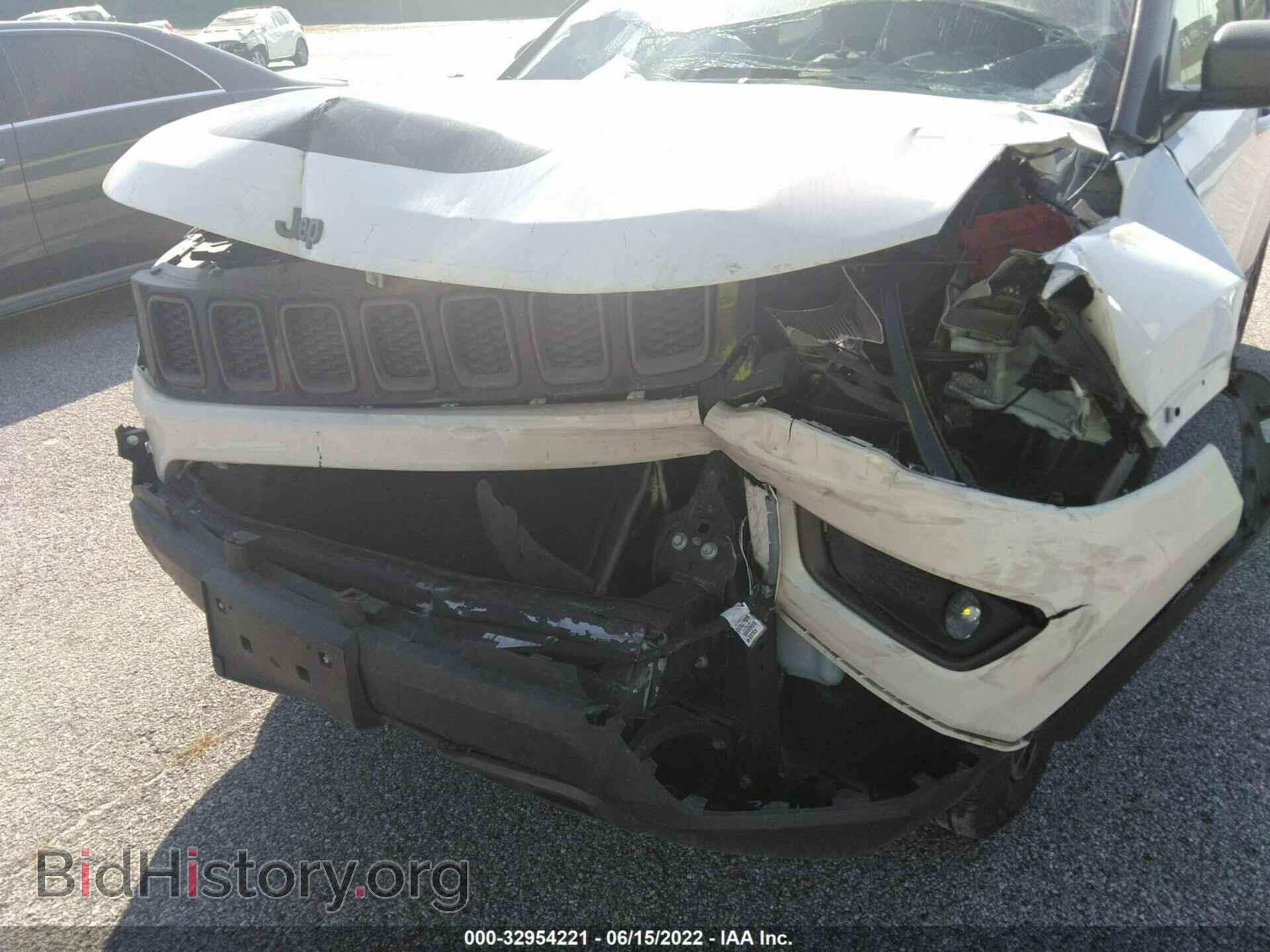 2019 JEEP COMPASS - VIN: 3C4NJDDB9KT671792 - Фото 6