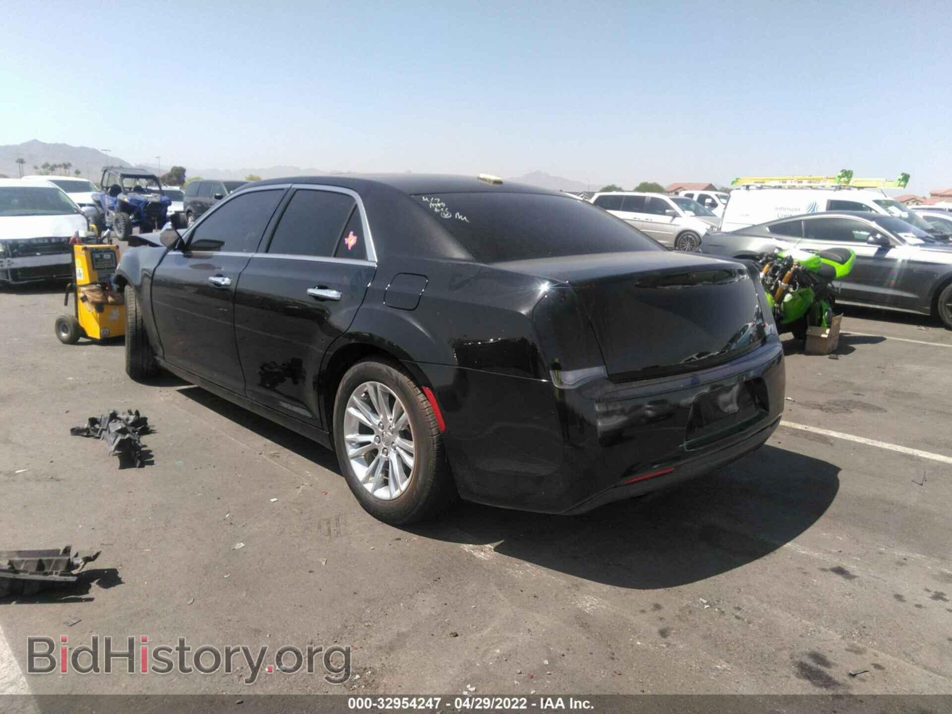 2015 CHRYSLER 300 - VIN: 2C3CCAEG8FH779902 - Фото 3