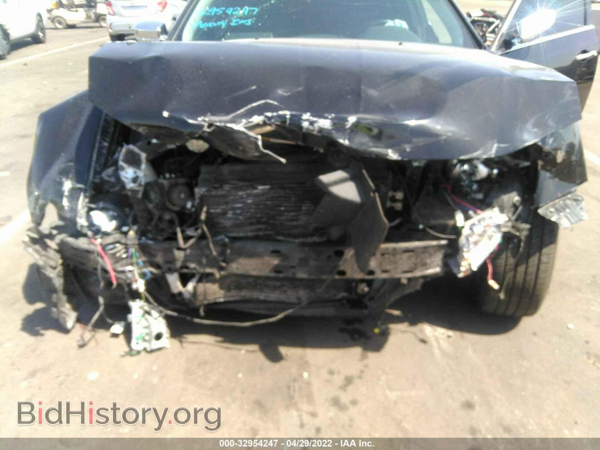 2015 CHRYSLER 300 - VIN: 2C3CCAEG8FH779902 - Фото 6