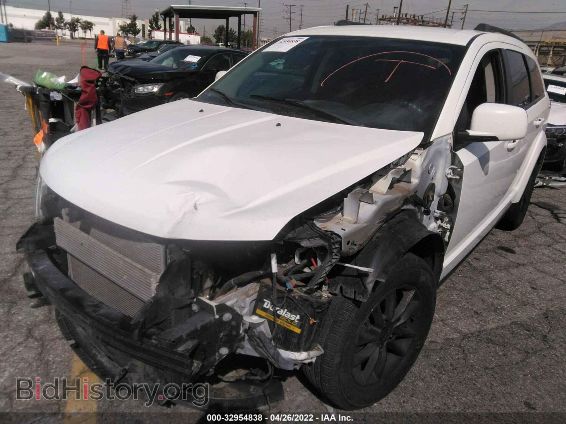 2017 DODGE JOURNEY - VIN: 3C4PDCBG8HT533419 - Фото 2