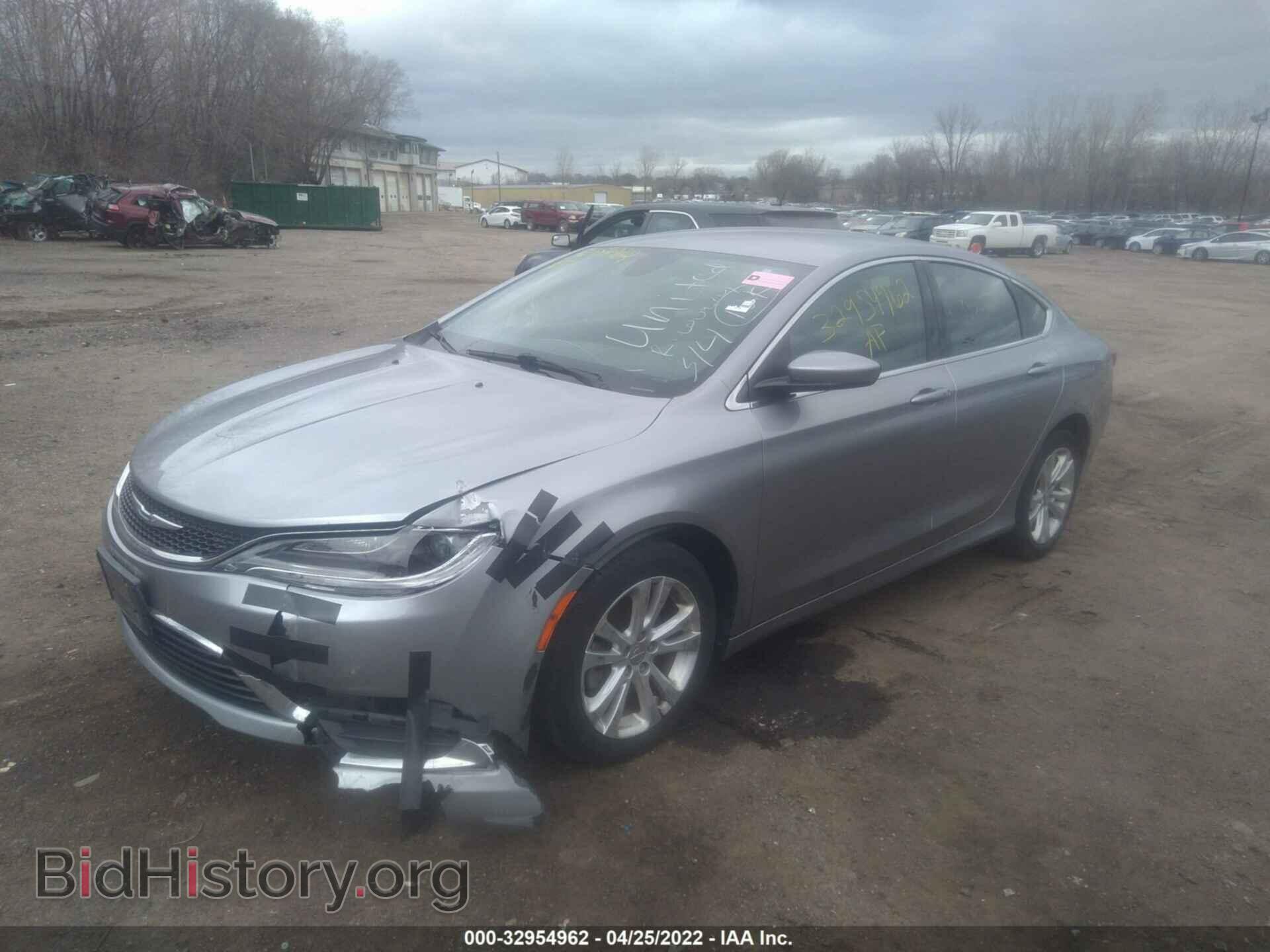 2015 CHRYSLER 200 - VIN: 1C3CCCAB9FN575445 - Фото 2