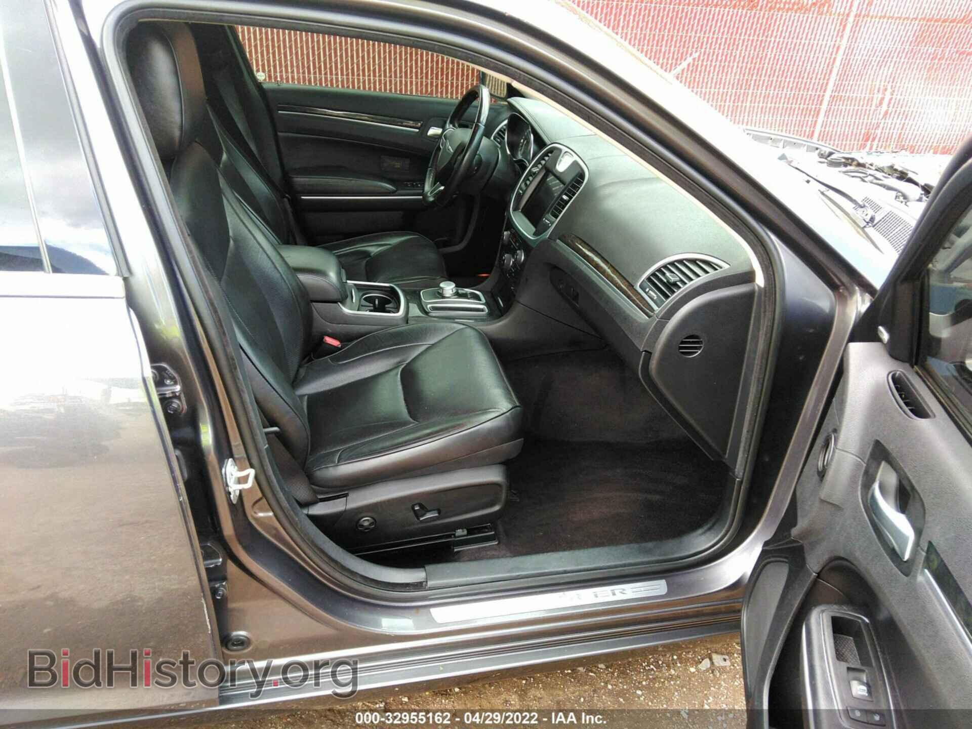 2019 CHRYSLER 300 - VIN: 2C3CCAEG8KH534284 - Фото 5