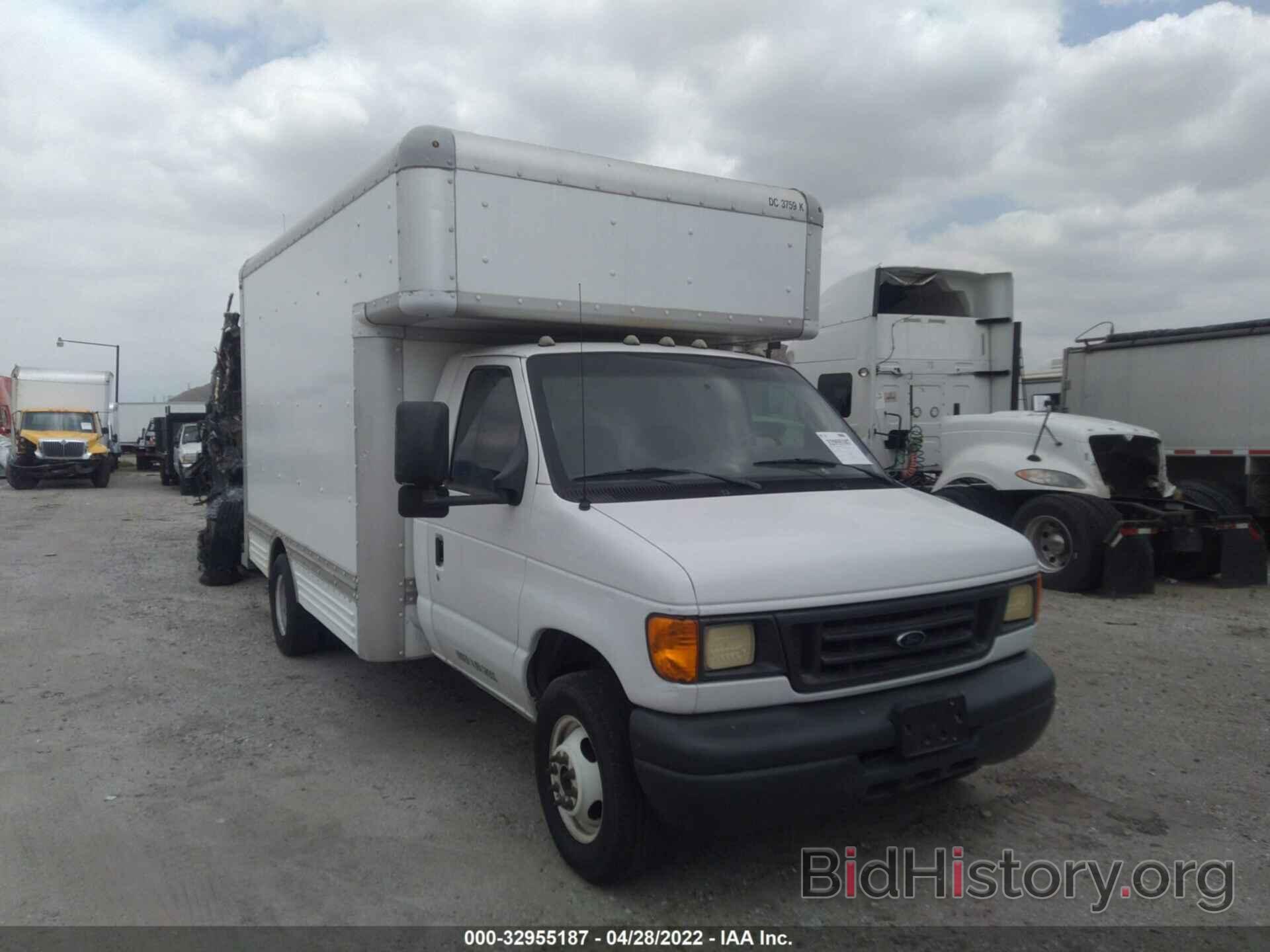 Photo 1FDXE45S17DB14489 - FORD ECONOLINE COMMERCIAL 2007