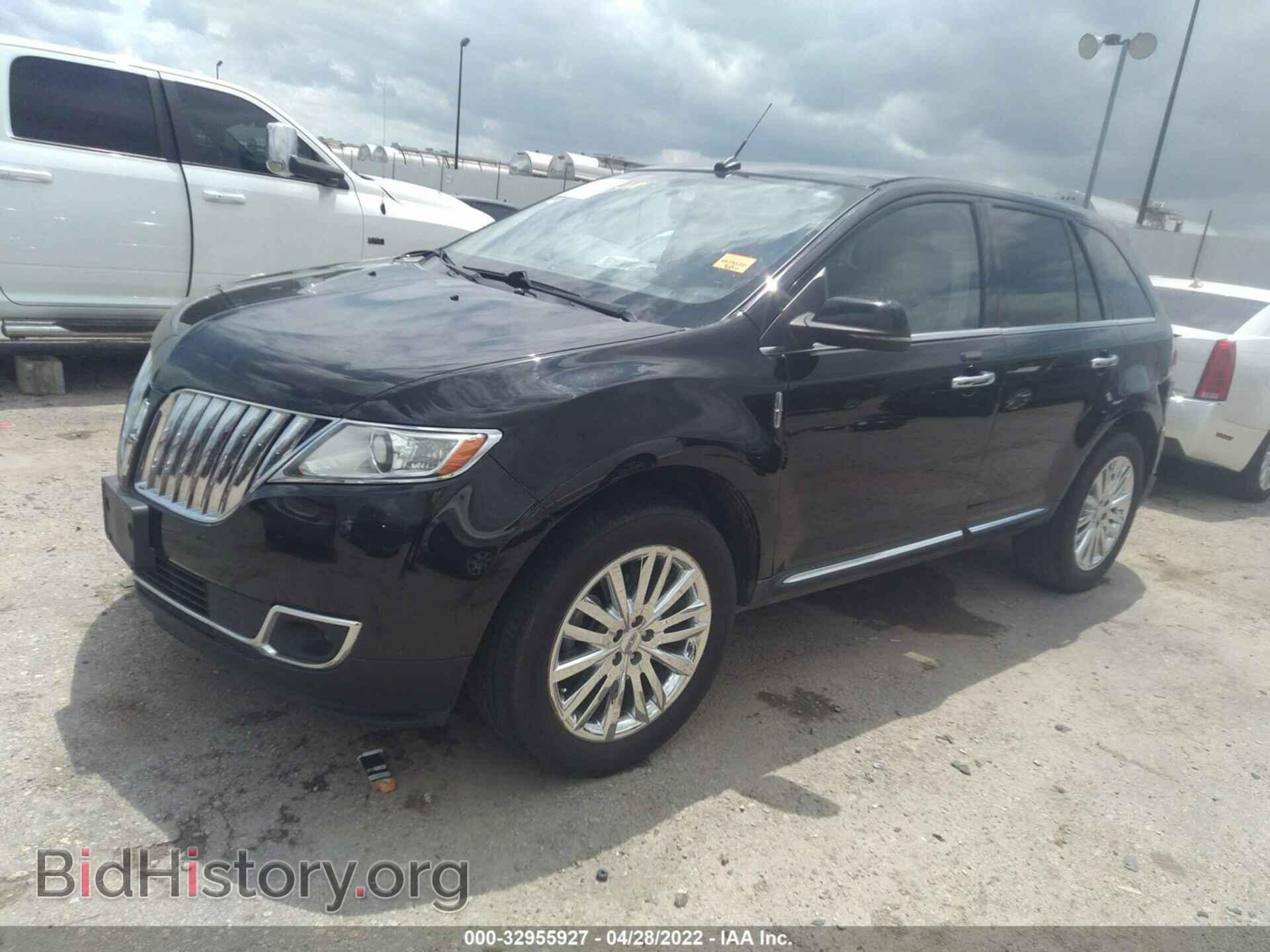 2012 LINCOLN MKX - VIN: 2LMDJ6JK2CBL17587 - Photo 2