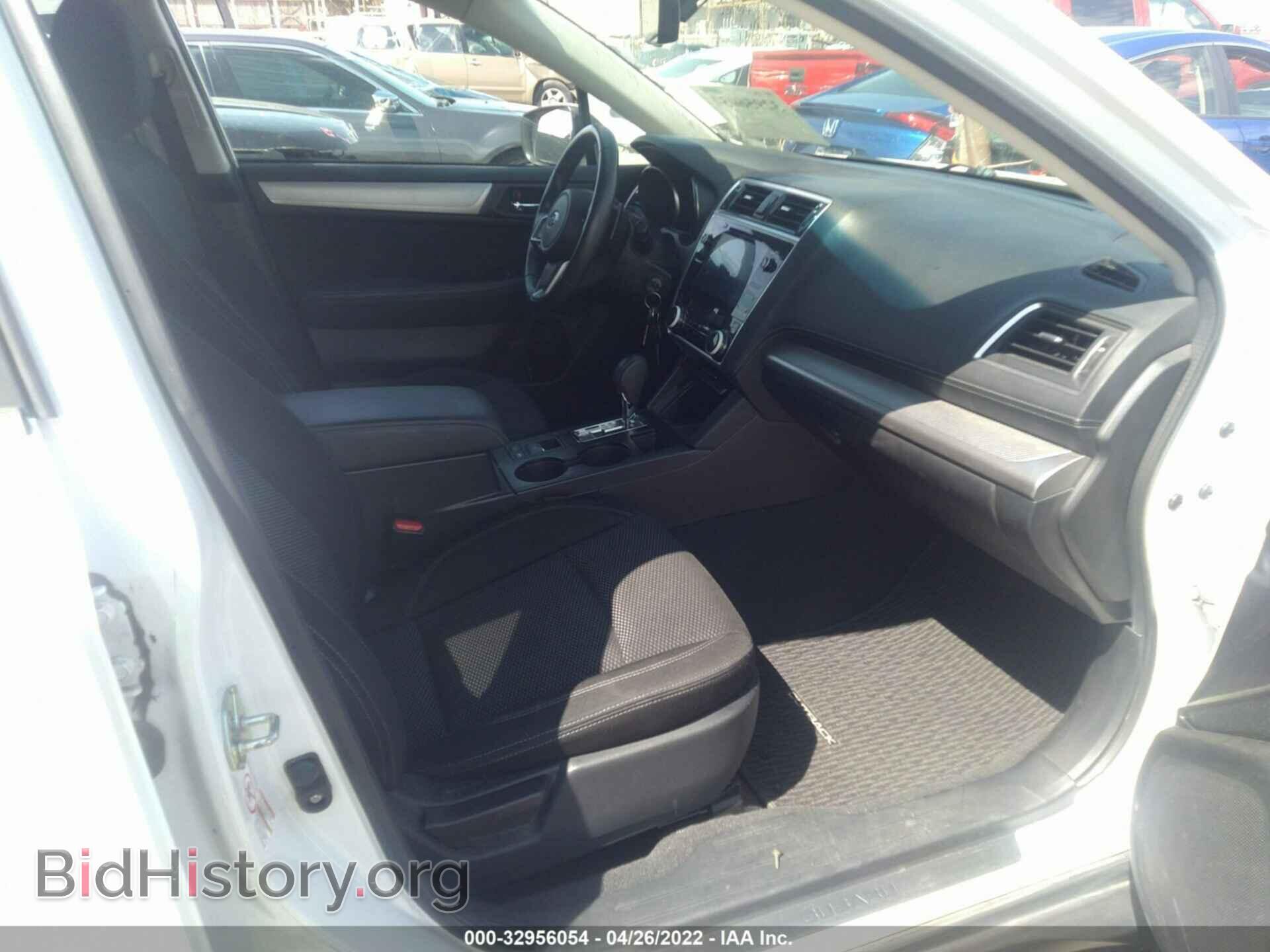 2019 SUBARU OUTBACK - VIN: 4S4BSAFC8K3296859 - Фото 5