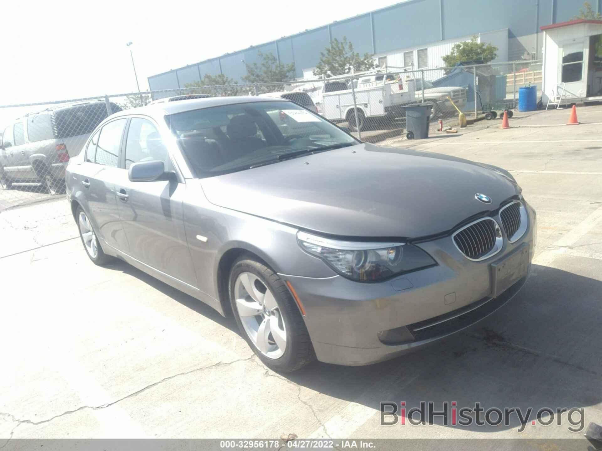 Photo WBANU53588CT19667 - BMW 5 SERIES 2008