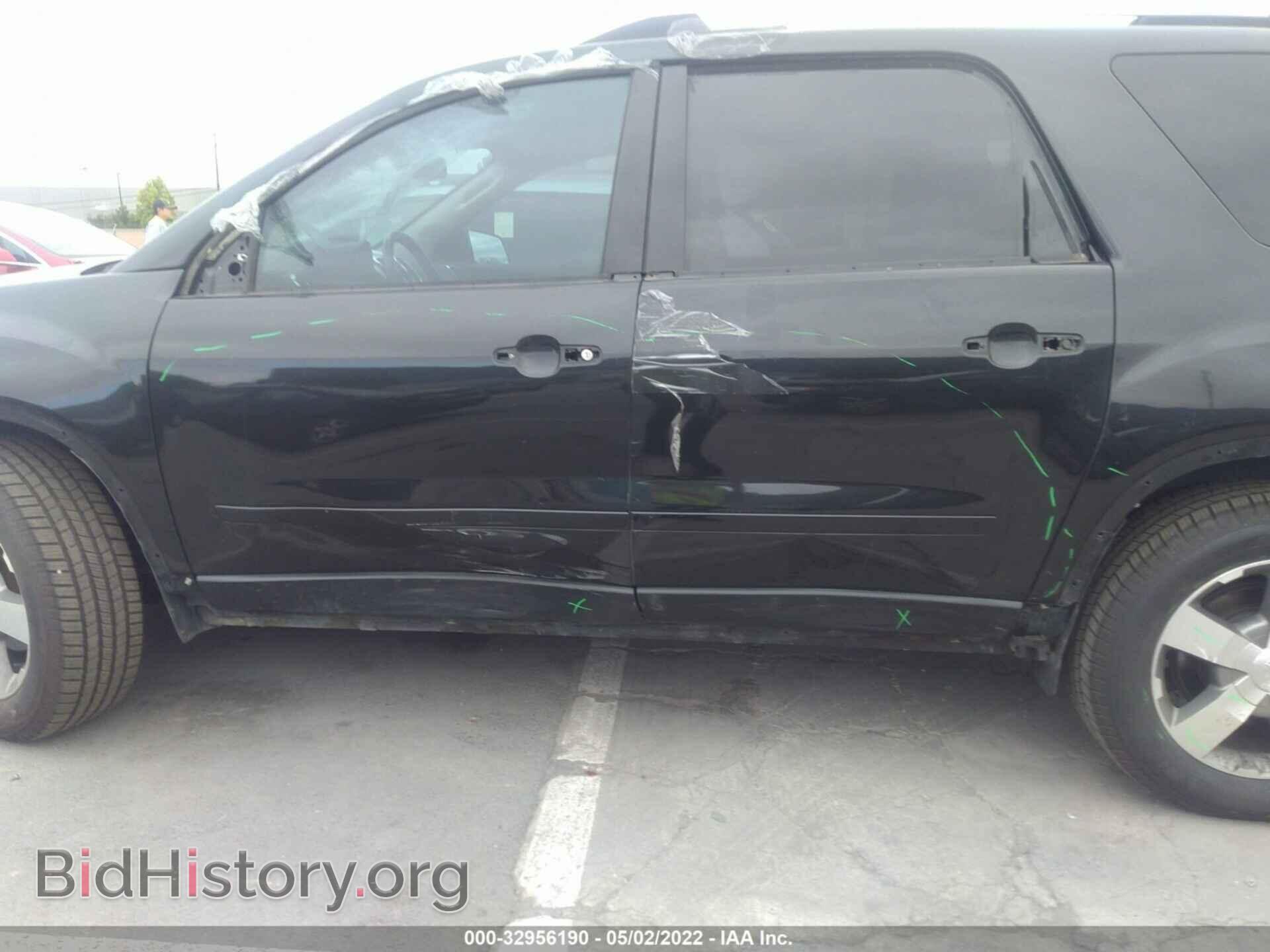 2011 GMC ACADIA - VIN: 1GKKRSED7BJ214703 - Photo 6