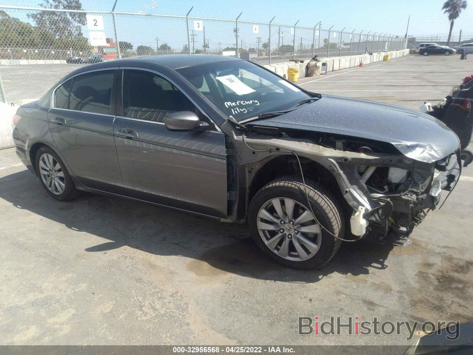 Photo 1HGCP2F7XBA030579 - HONDA ACCORD SDN 2011