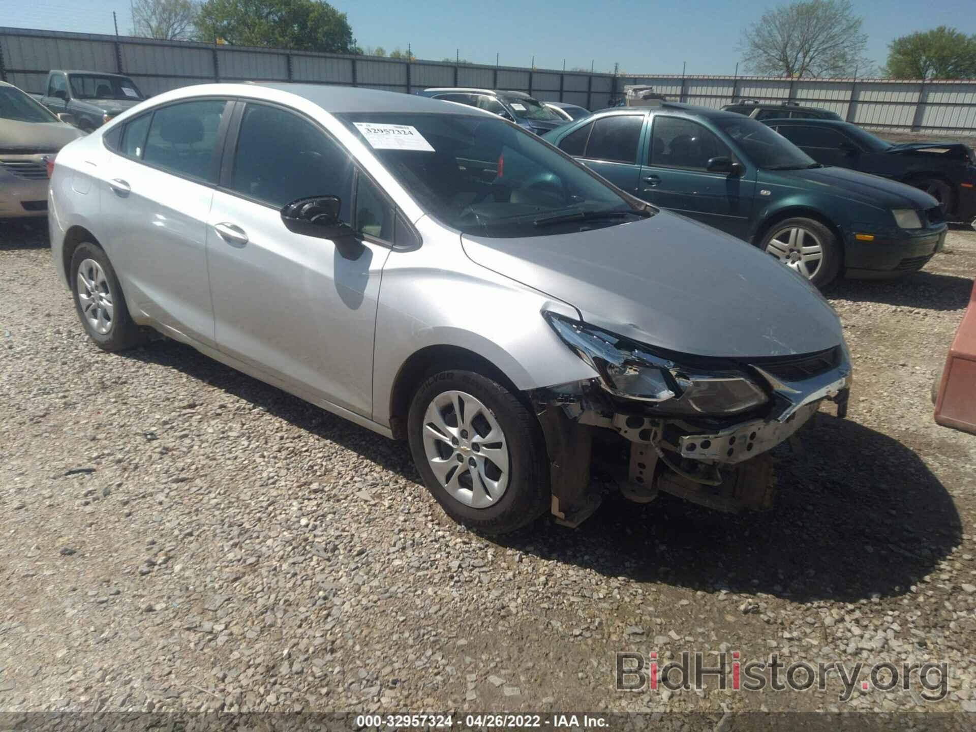 Photo 1G1BC5SM5K7129805 - CHEVROLET CRUZE 2019