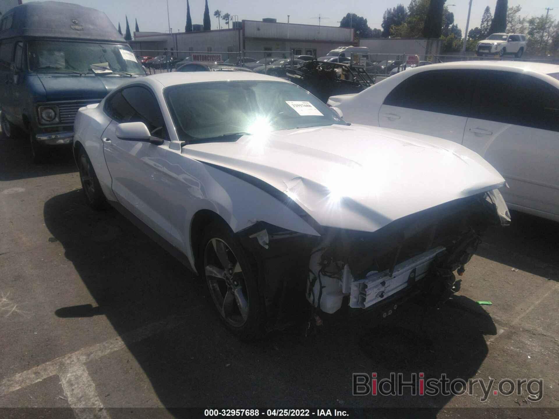 Photo 1FA6P8TH7G5273767 - FORD MUSTANG 2016