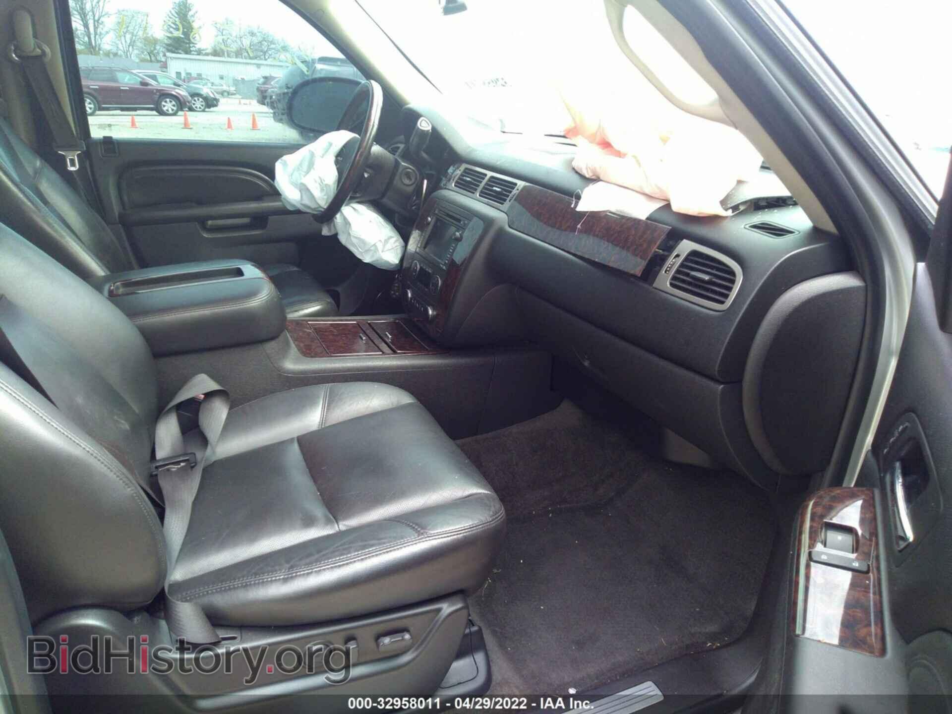2010 GMC YUKON - VIN: 1GKUKEEF2AR197762 - Photo 5