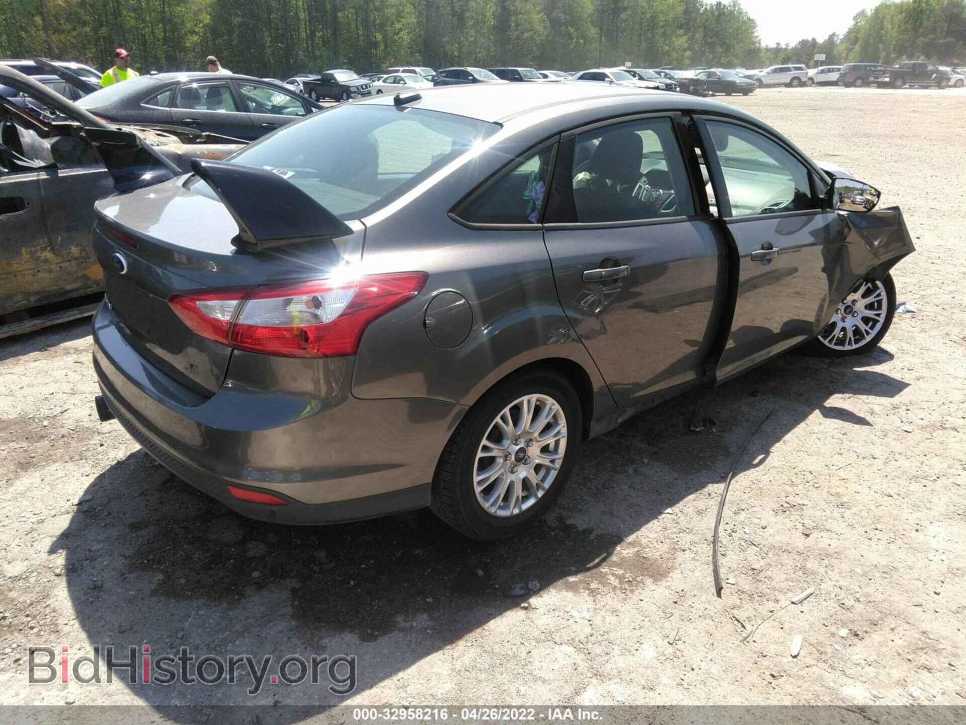 2012 FORD FOCUS - VIN: 1FAHP3F27CL348198 - Photo 4