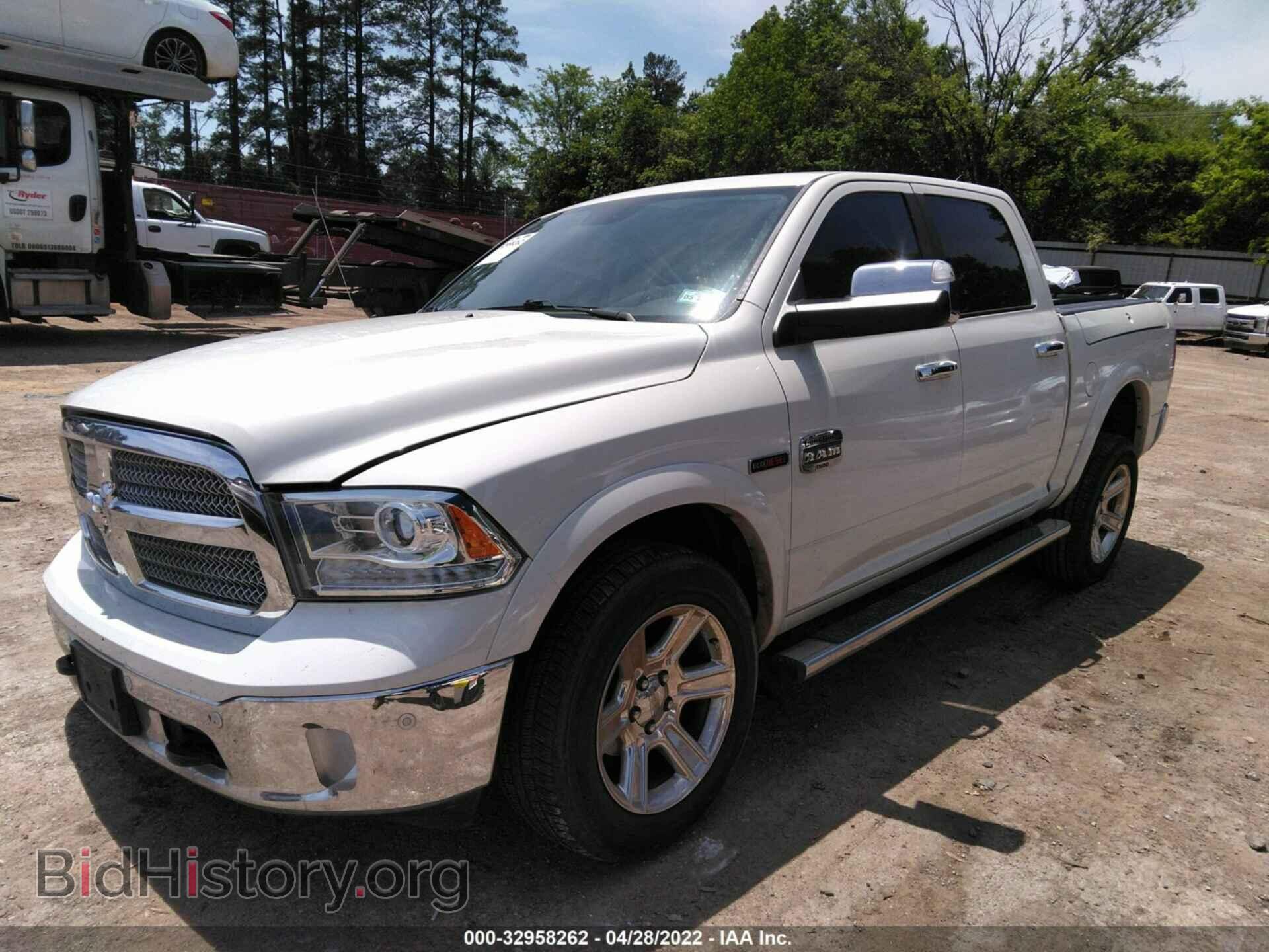 2016 RAM 1500 - VIN: 1C6RR7PMXGS256358 - Фото 2