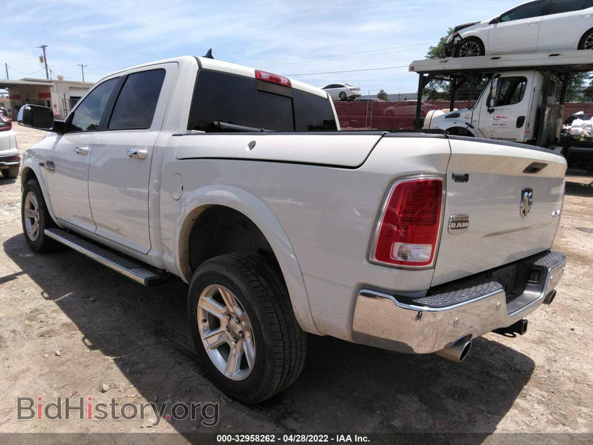 2016 RAM 1500 - VIN: 1C6RR7PMXGS256358 - Фото 3