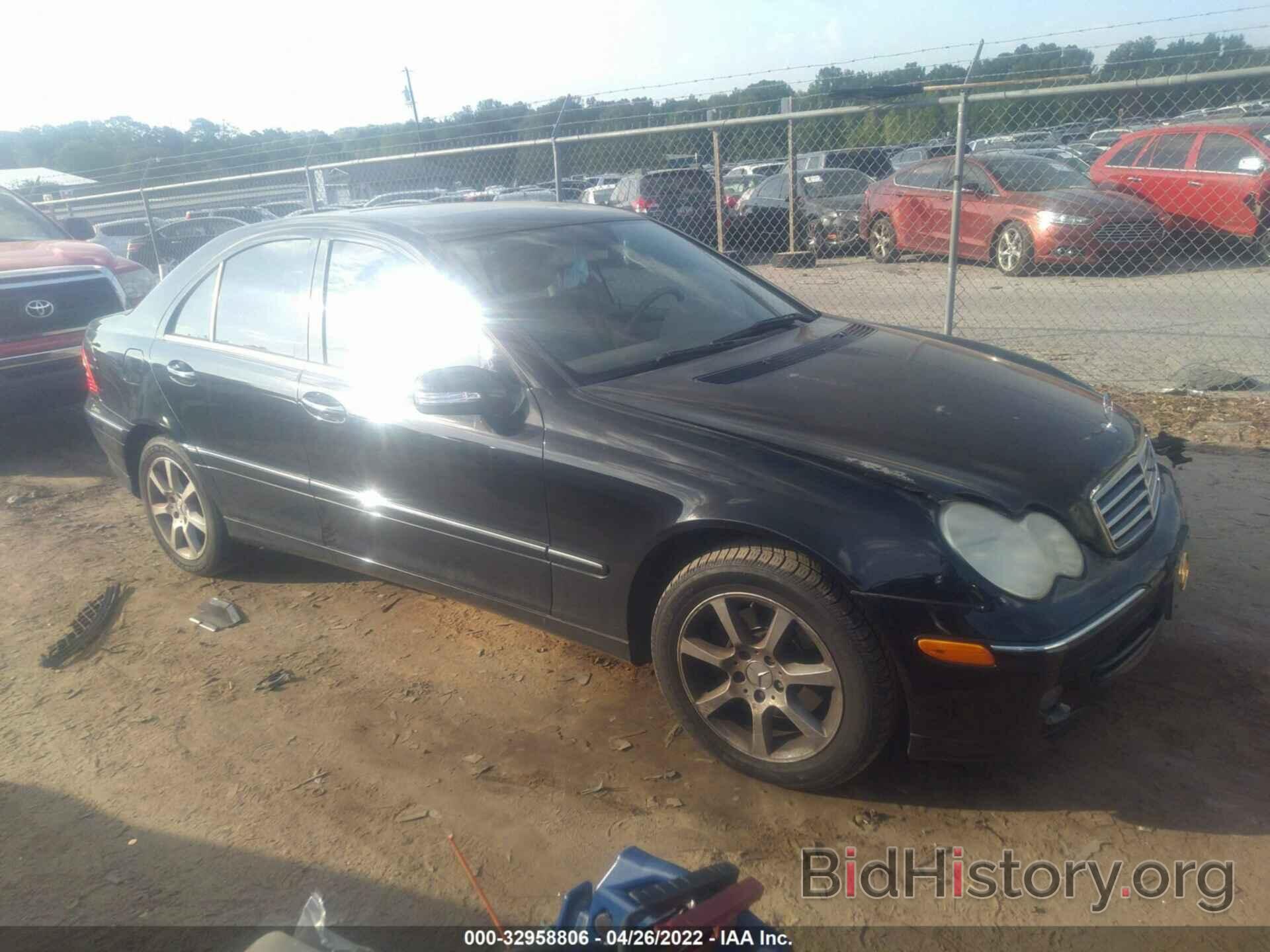 Photo WDBRF54H17F854469 - MERCEDES-BENZ C-CLASS 2007