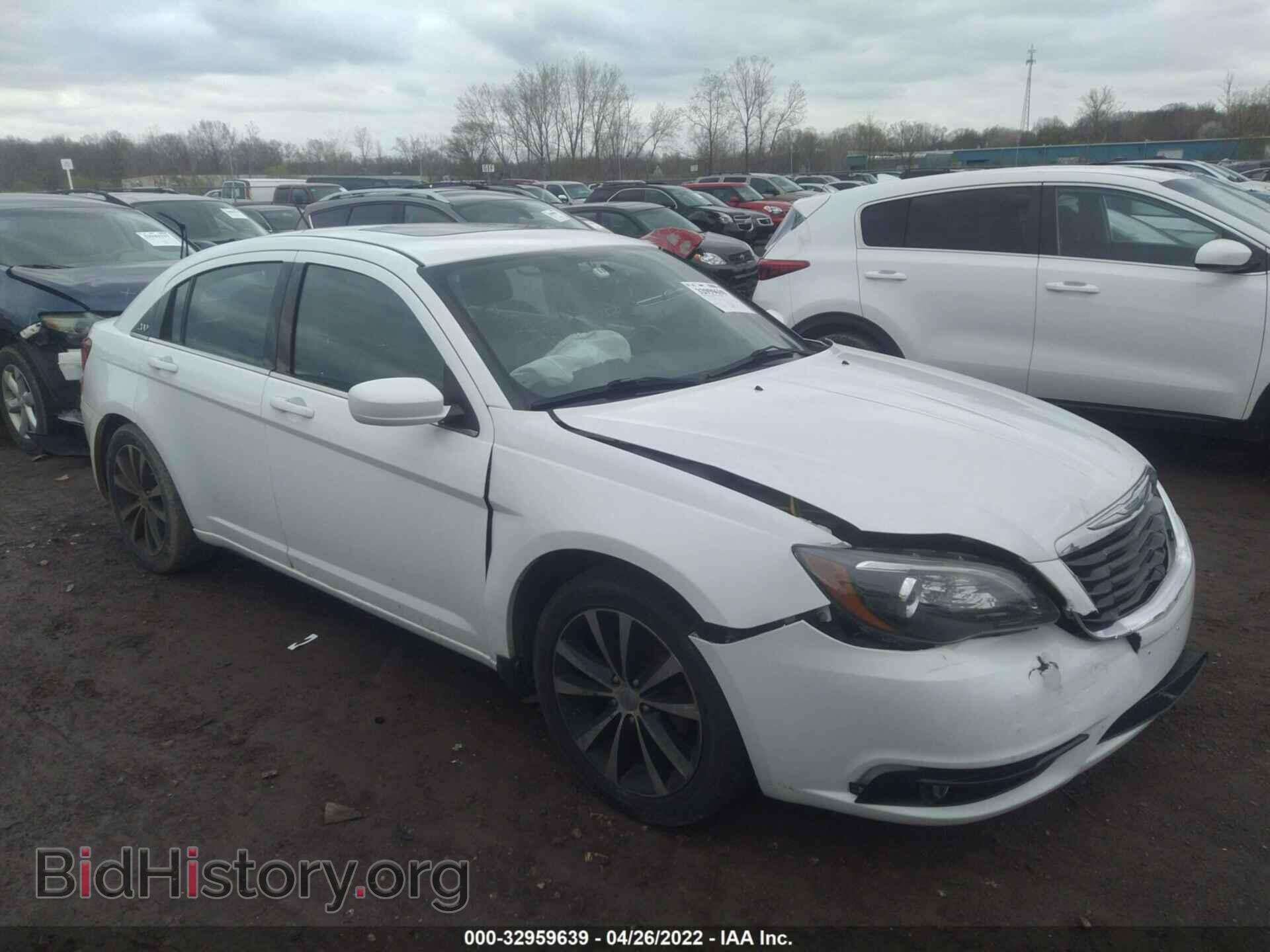 Фотография 1C3CCBCG2DN701998 - CHRYSLER 200 2013