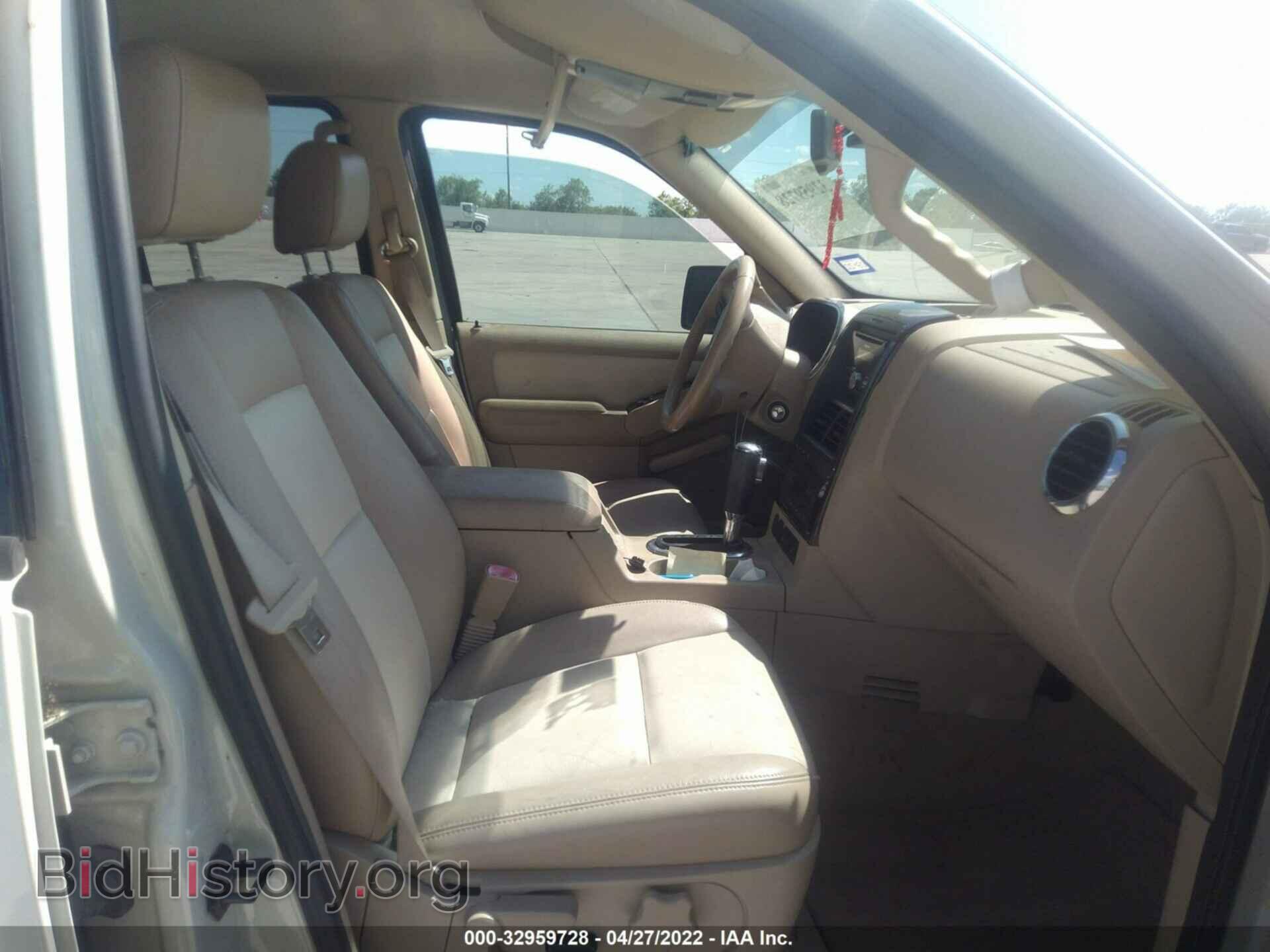 2006 FORD EXPLORER - VIN: 1FMEU65876UB31452 - Фото 5