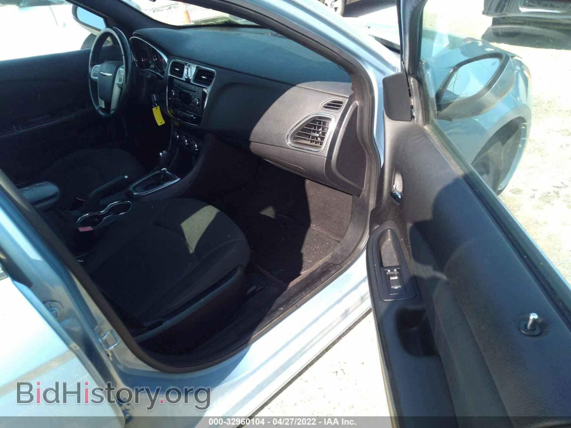 2012 CHRYSLER 200 - VIN: 1C3CCBBB0CN175729 - Фото 5