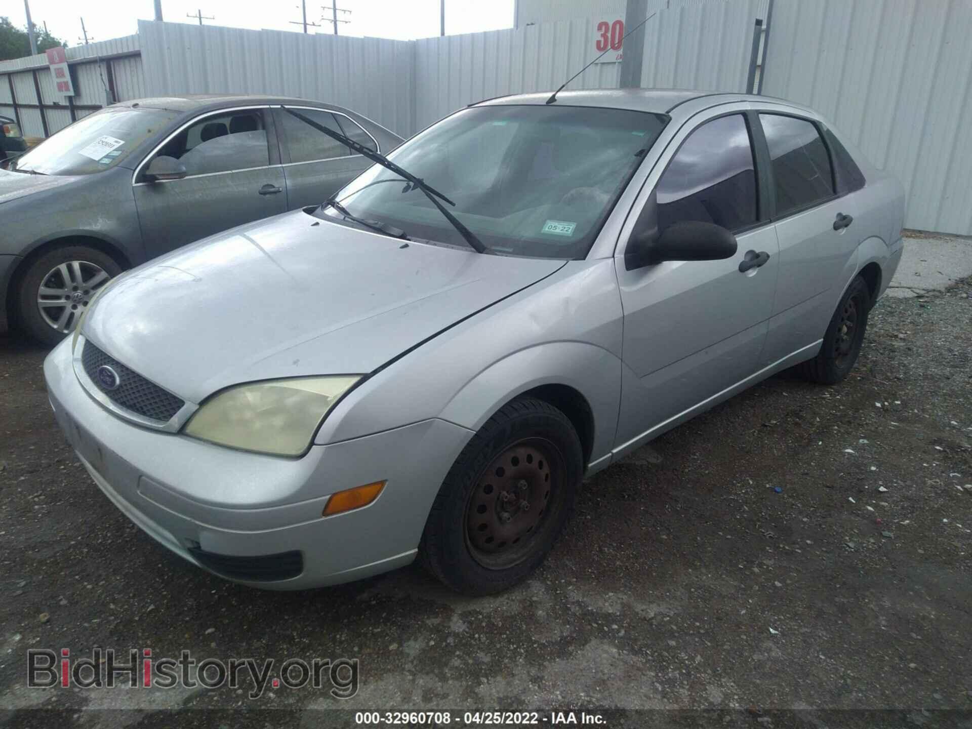 2006 FORD FOCUS - VIN: 1FAFP34N86W257643 - Фото 2