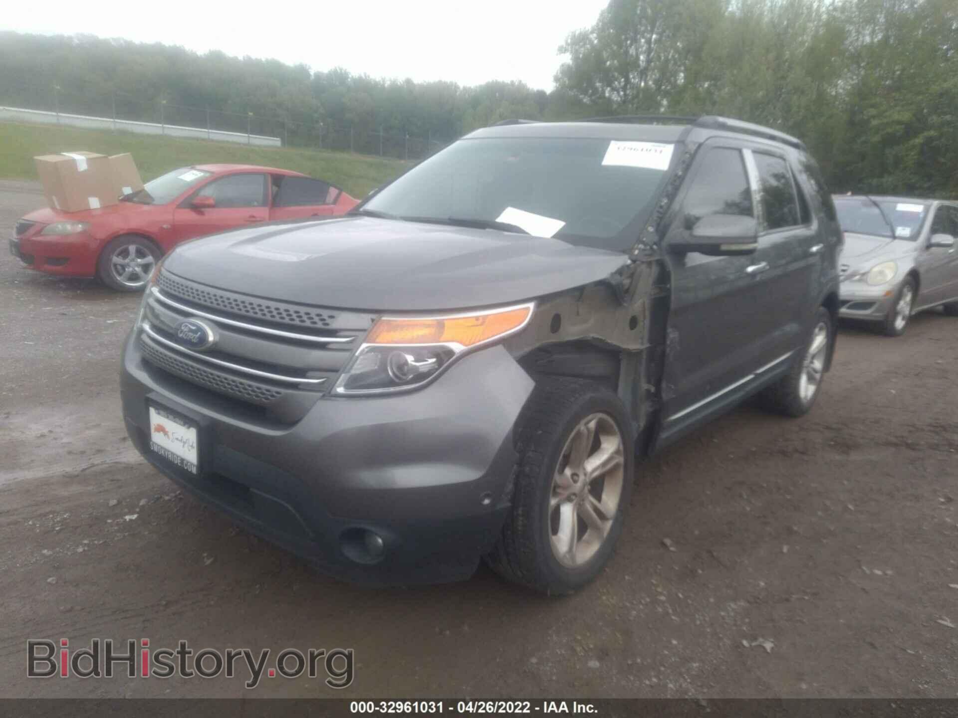 2011 FORD EXPLORER - VIN: 1FMHK8F82BGA25061 - Фото 2