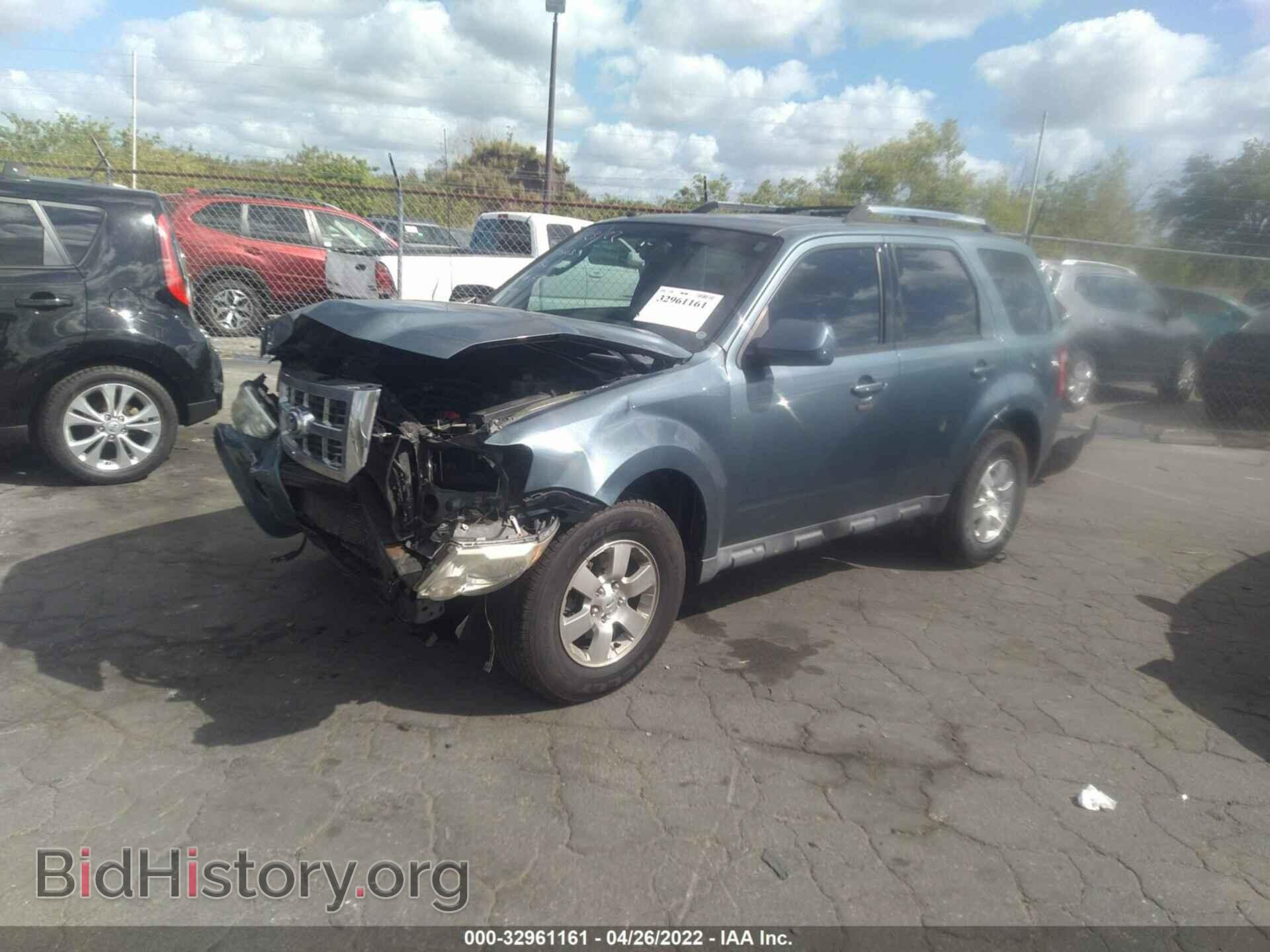 2011 FORD ESCAPE - VIN: 1FMCU0E73BKA79142 - Фото 2